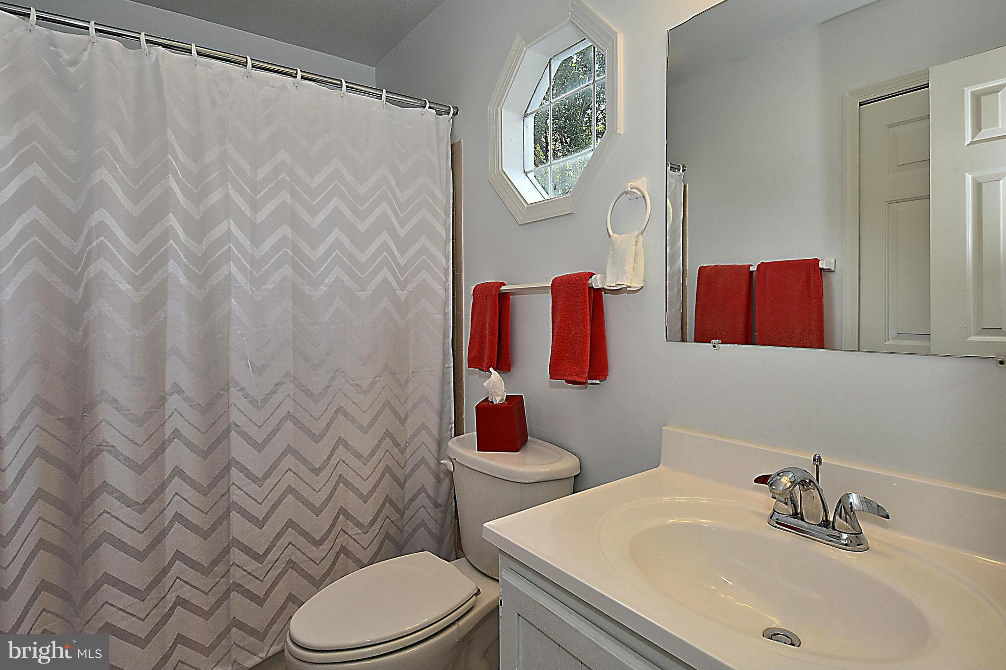 OLD COURTHOUSE WOODS - Residential