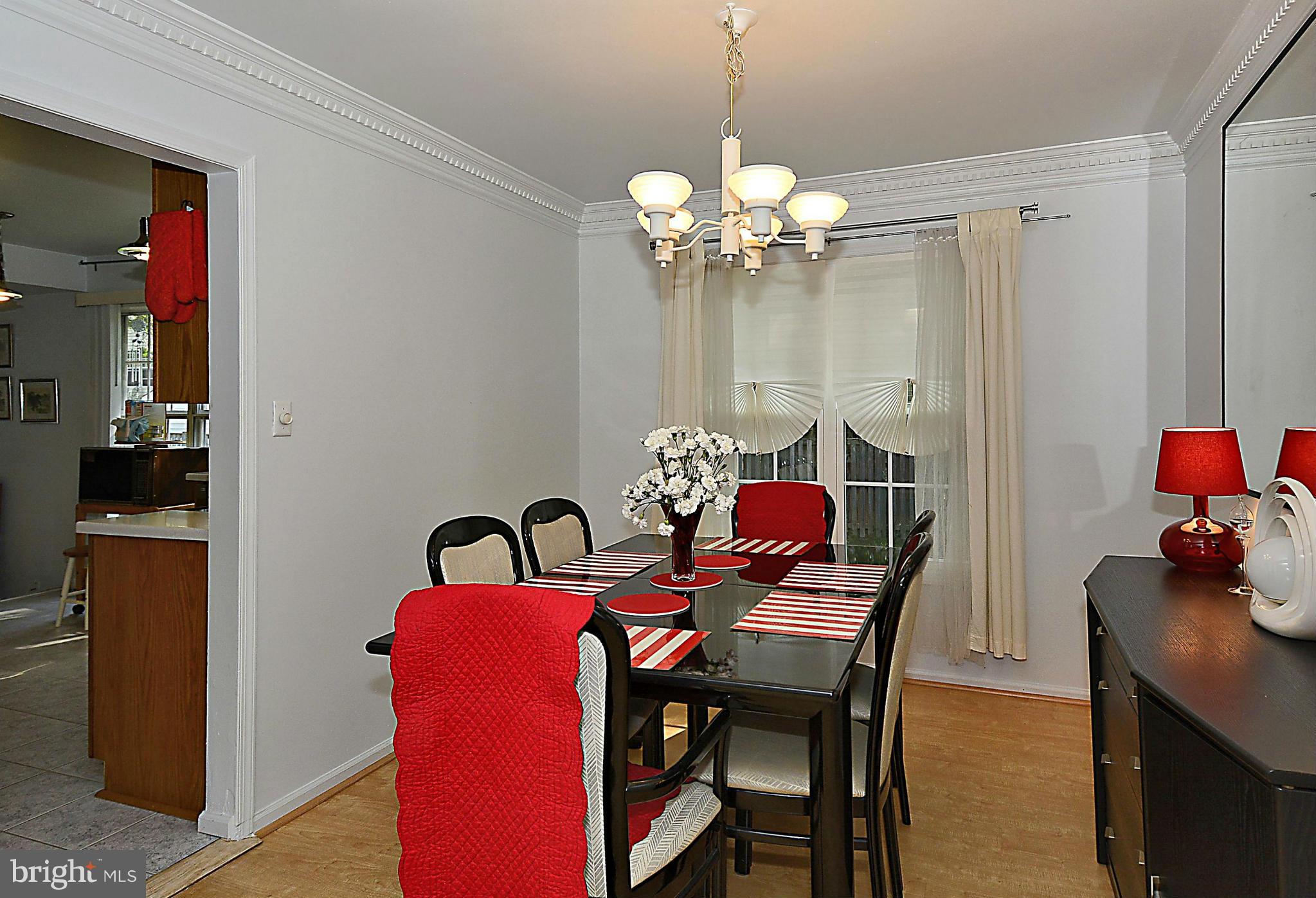 OLD COURTHOUSE WOODS - Residential