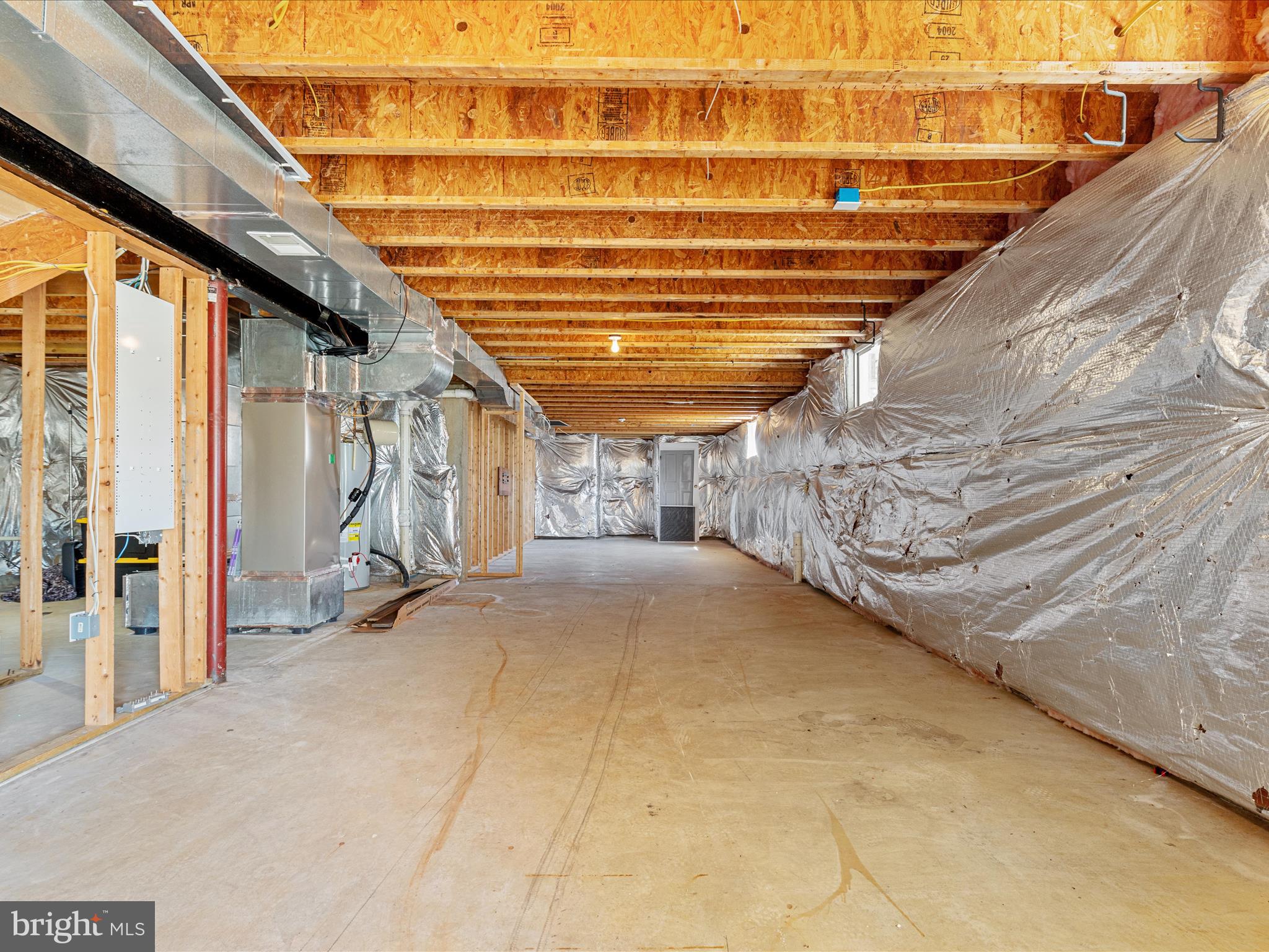 LAKE POINT ROUND HILL - Residential