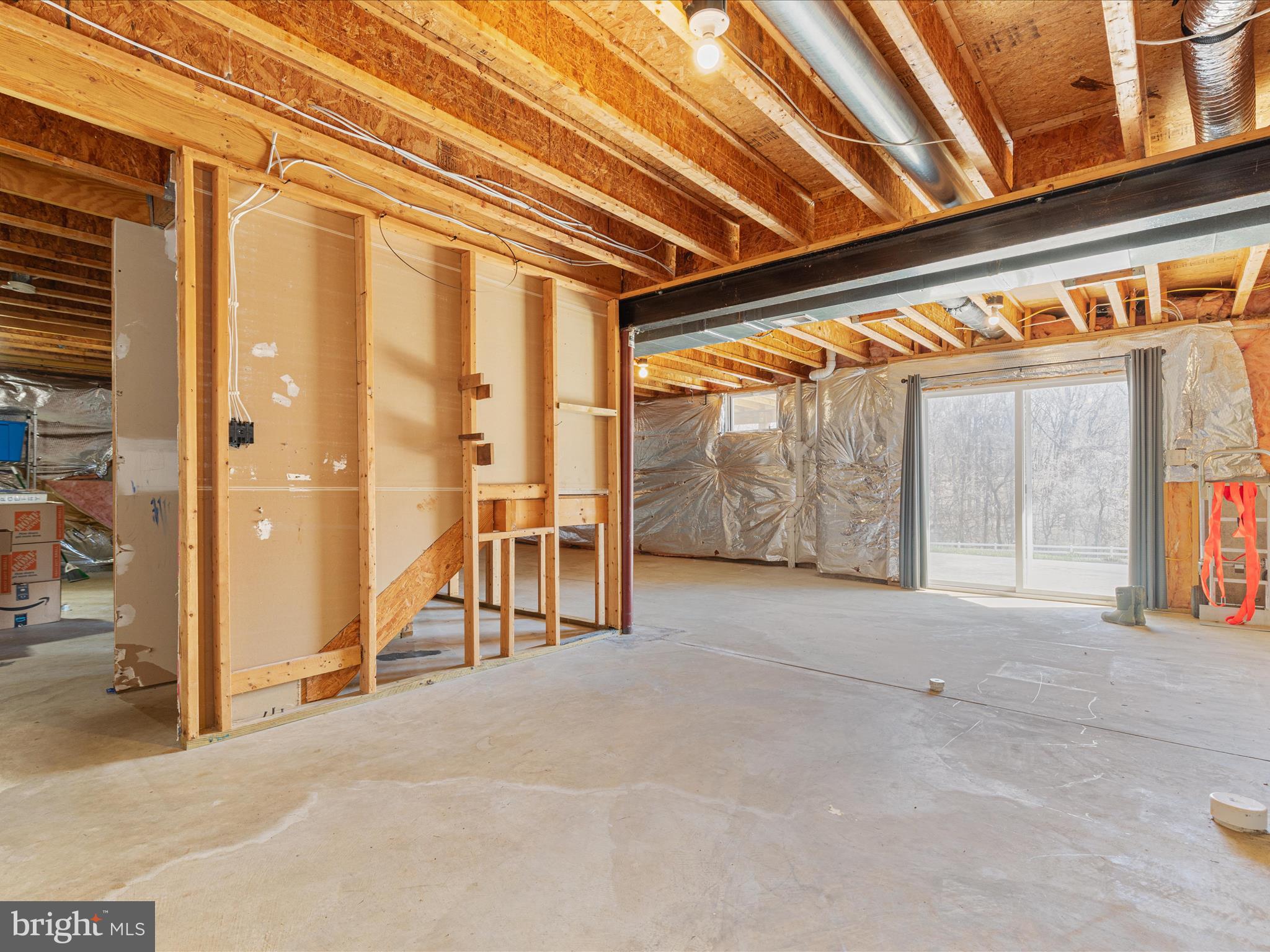 LAKE POINT ROUND HILL - Residential