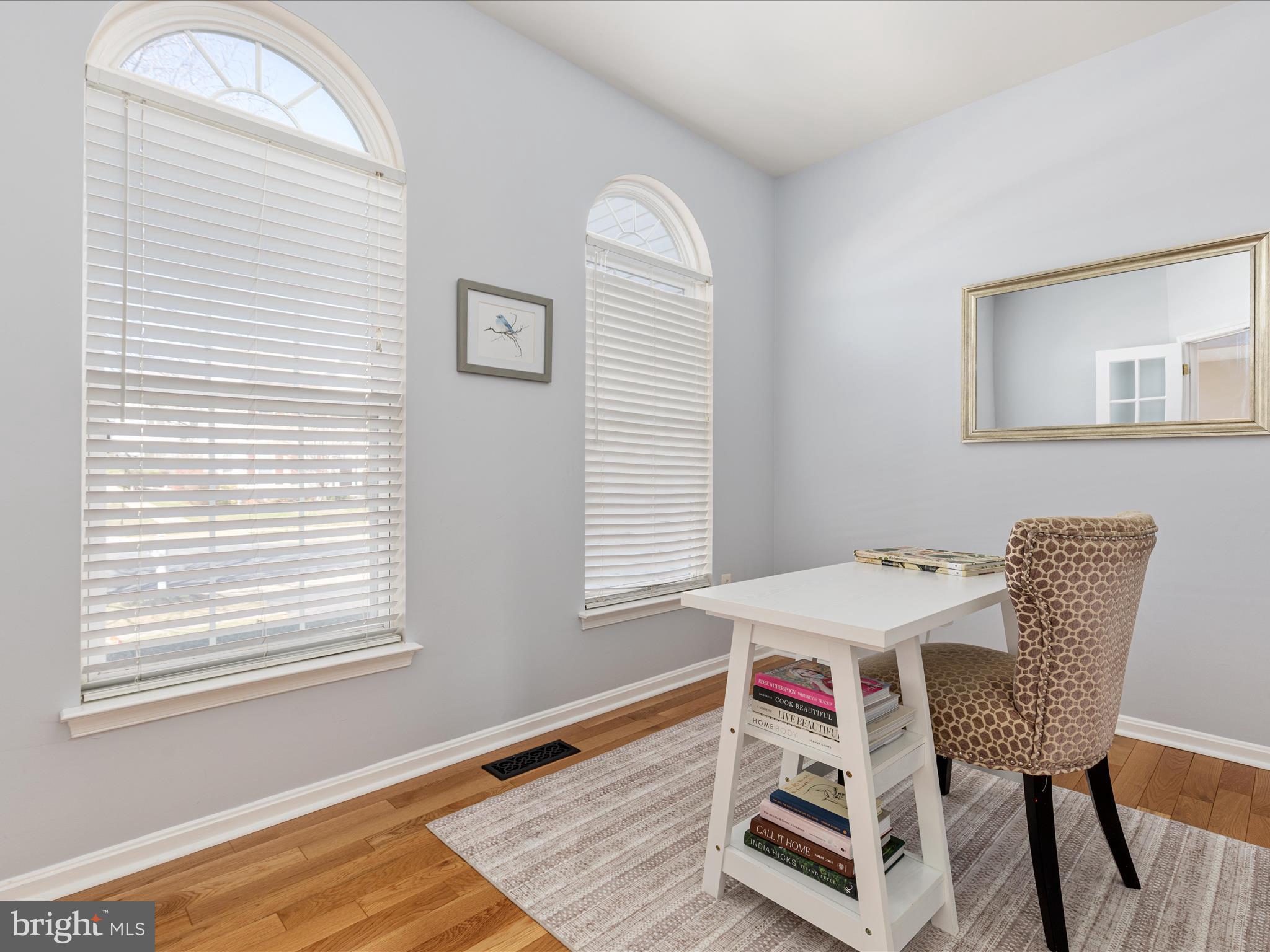 LAKE POINT ROUND HILL - Residential