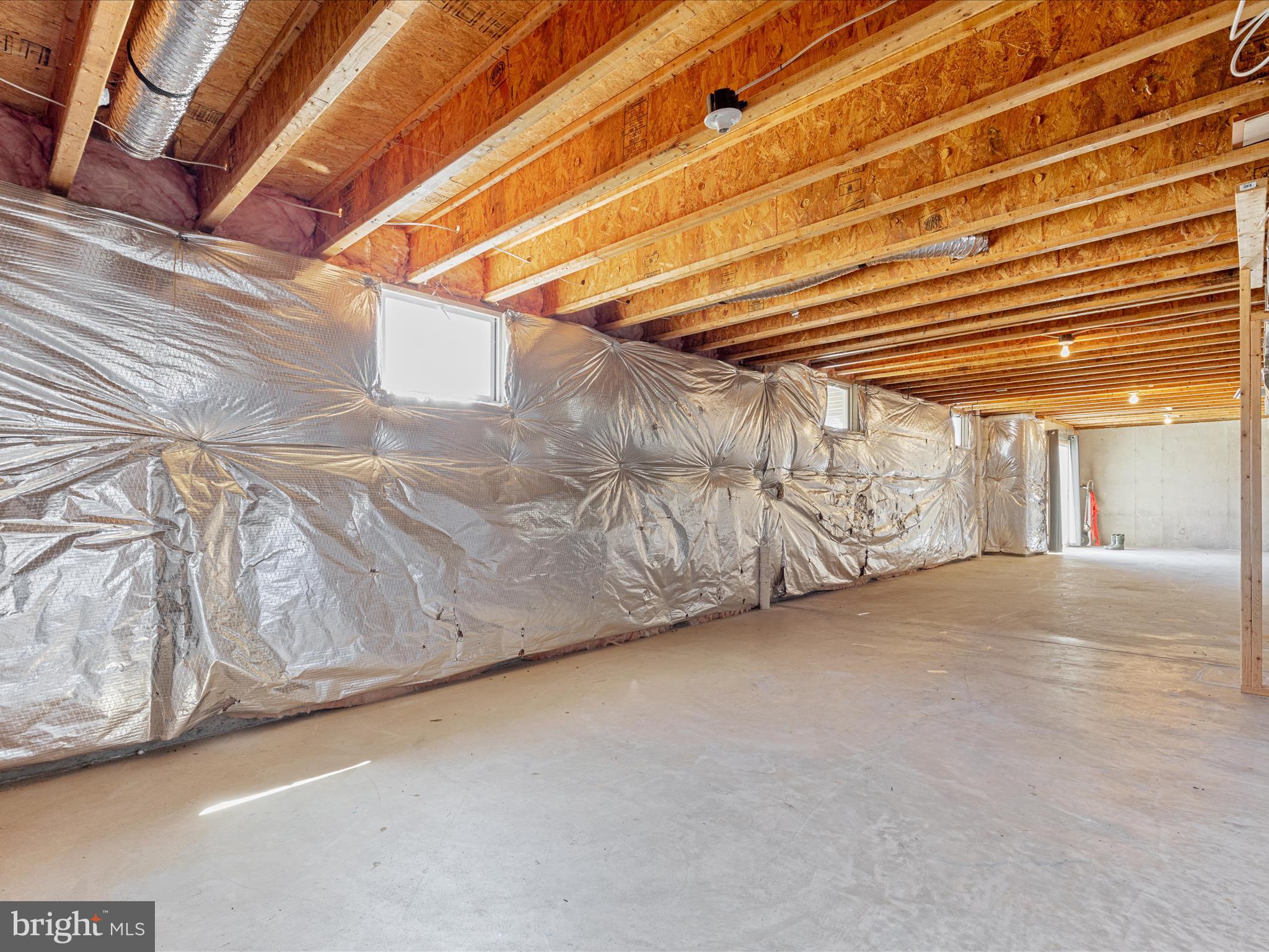 LAKE POINT ROUND HILL - Residential