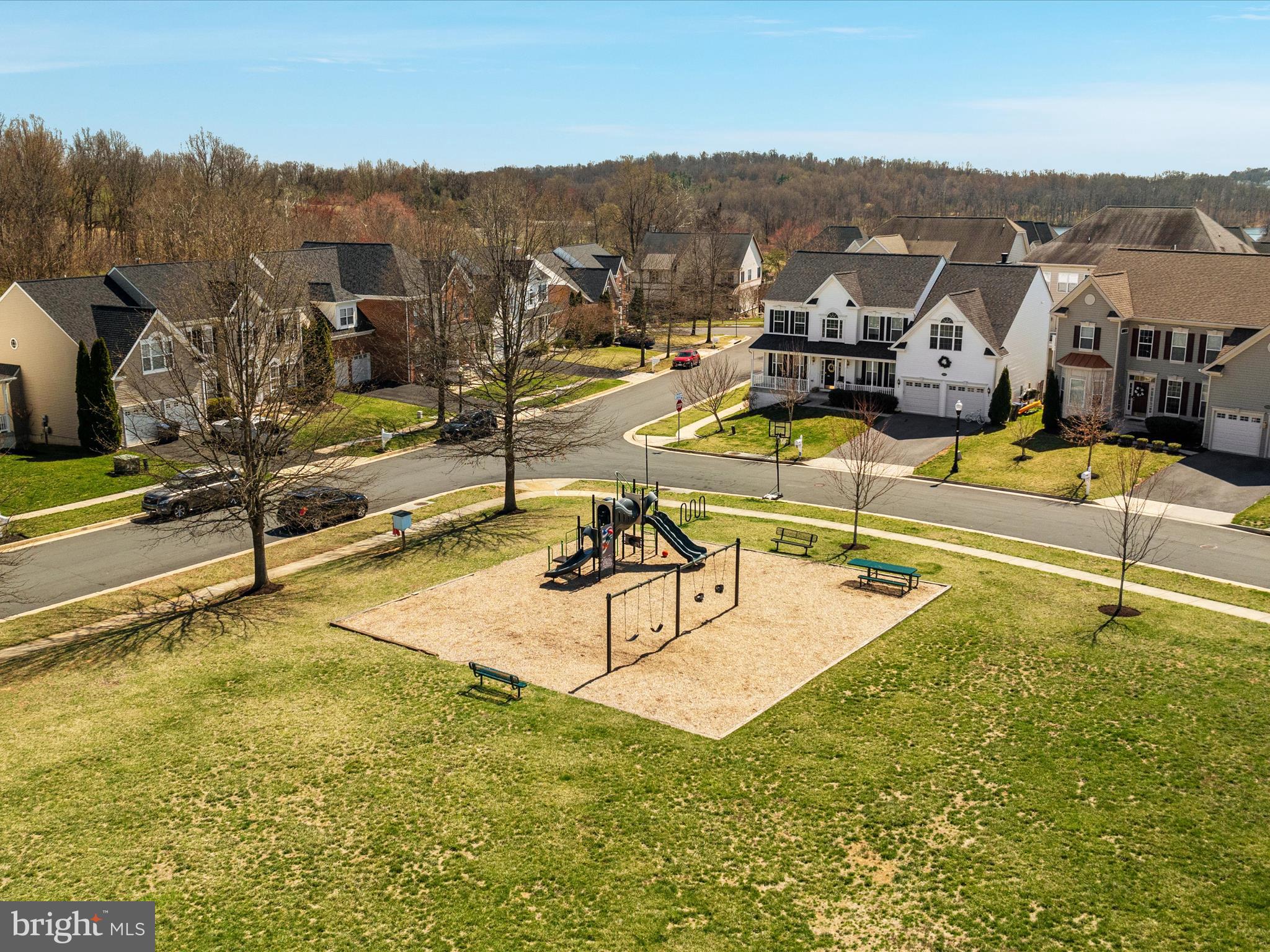 LAKE POINT ROUND HILL - Residential