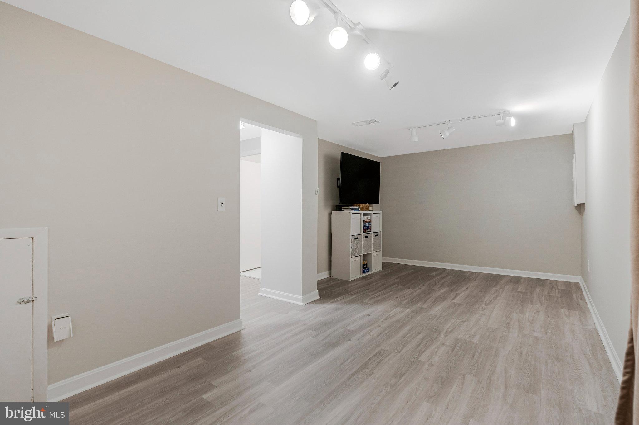 COVINGTON - Residential