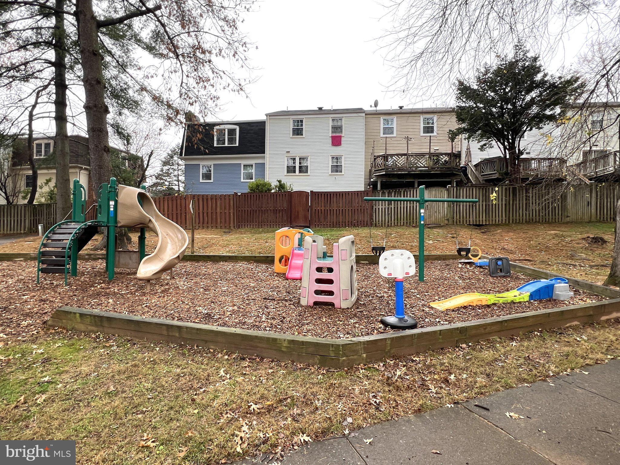 COVINGTON - Residential