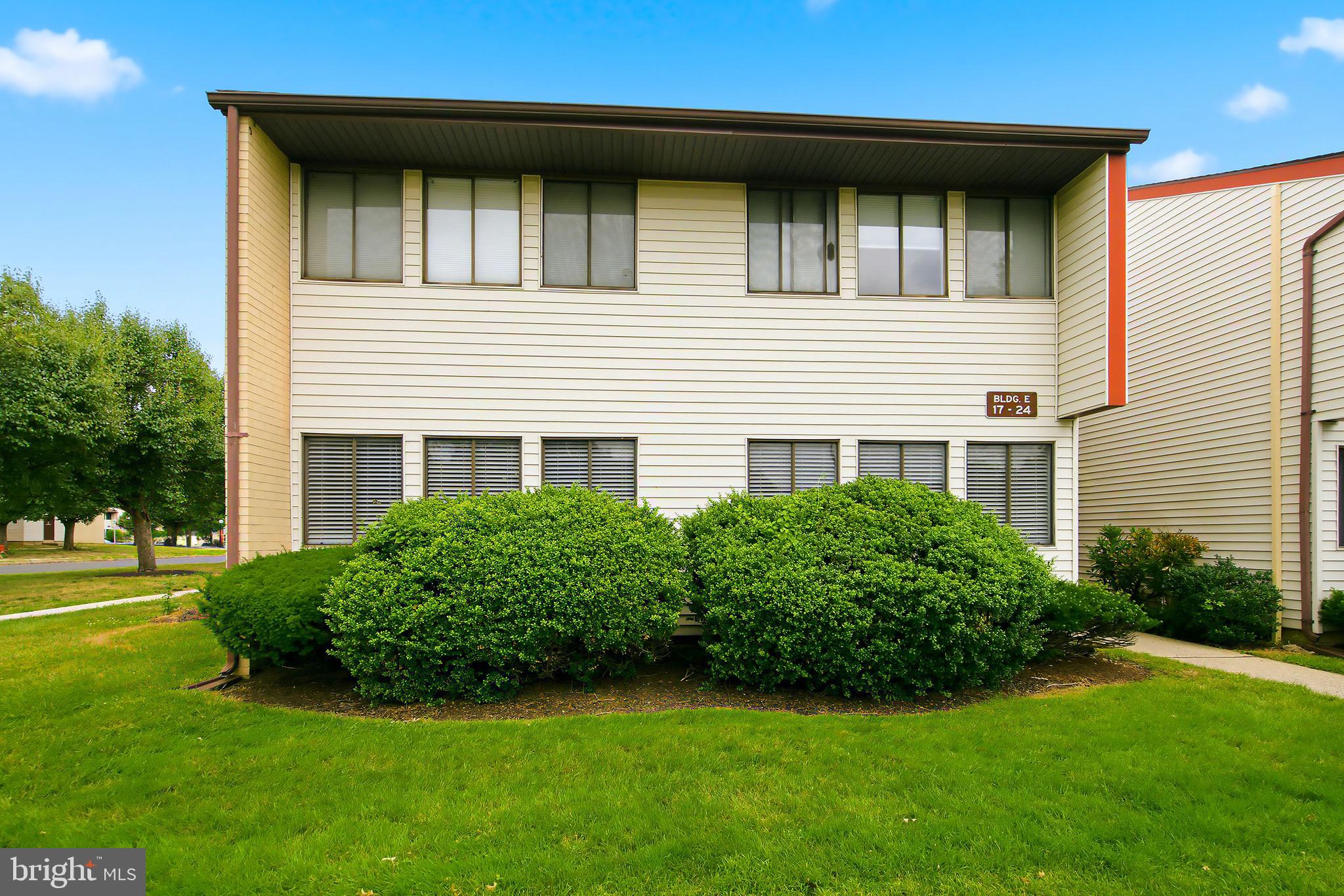E21 AVON DRIVE