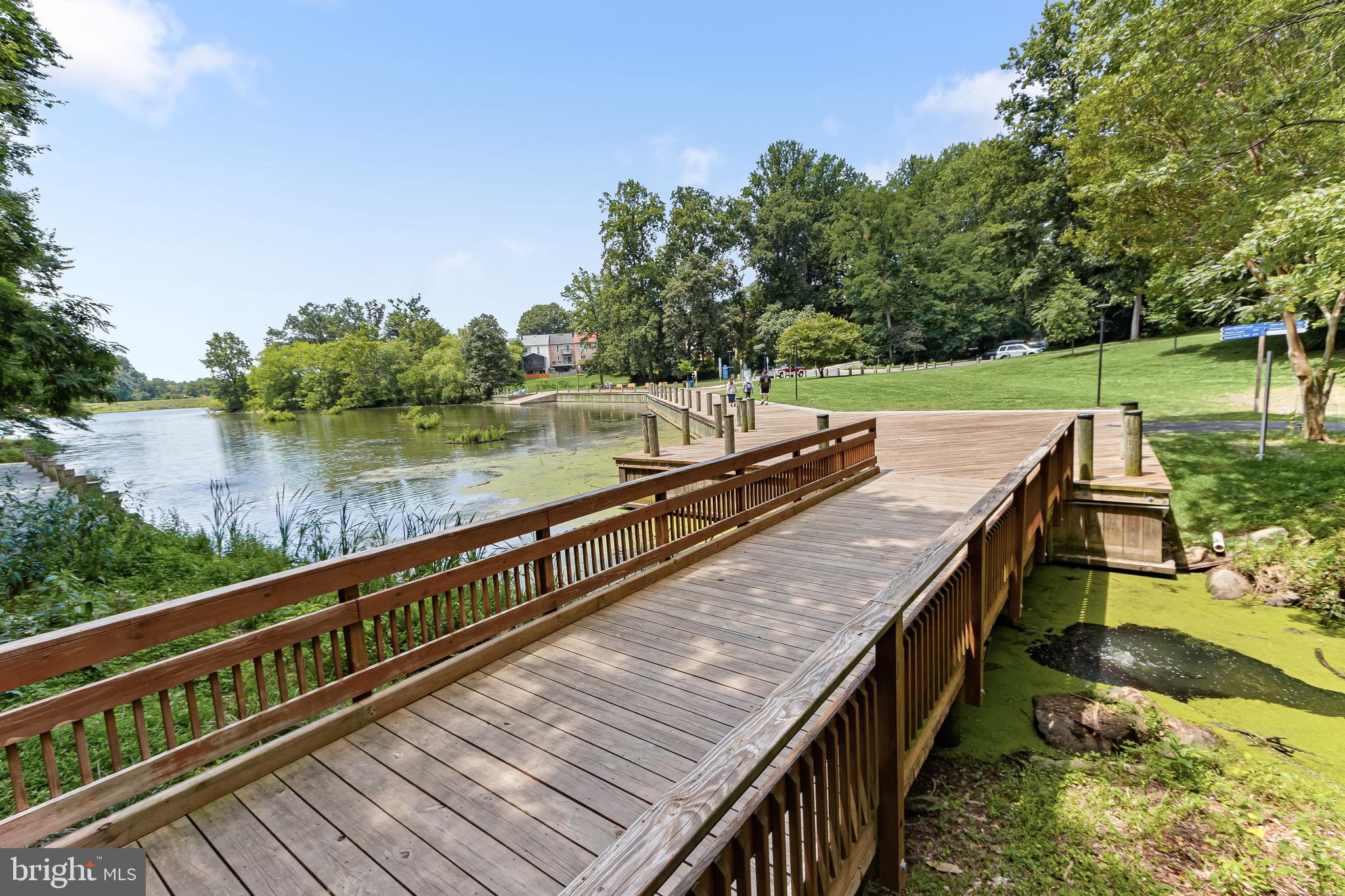 SWAN POINT - Residential