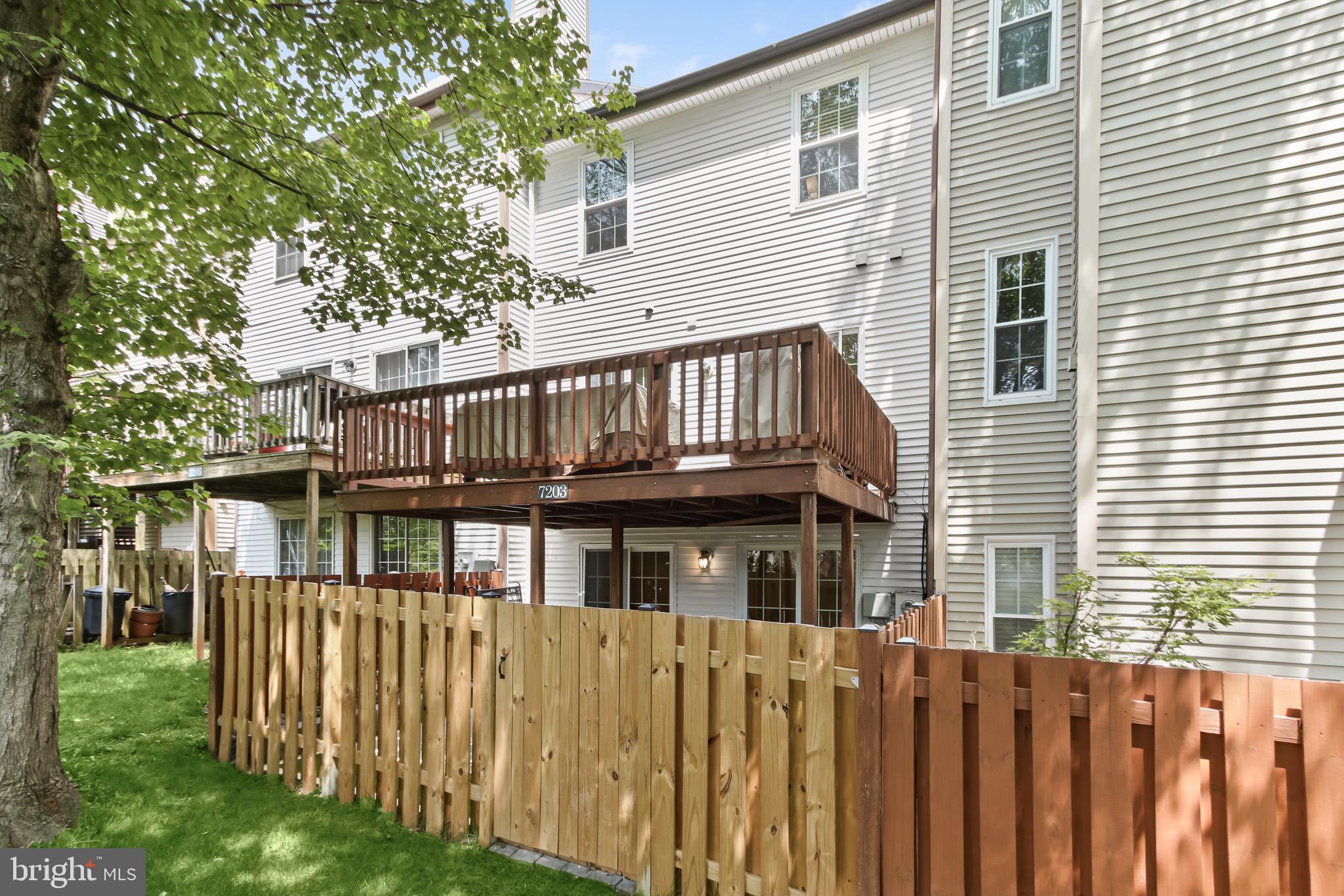 SWAN POINT - Residential