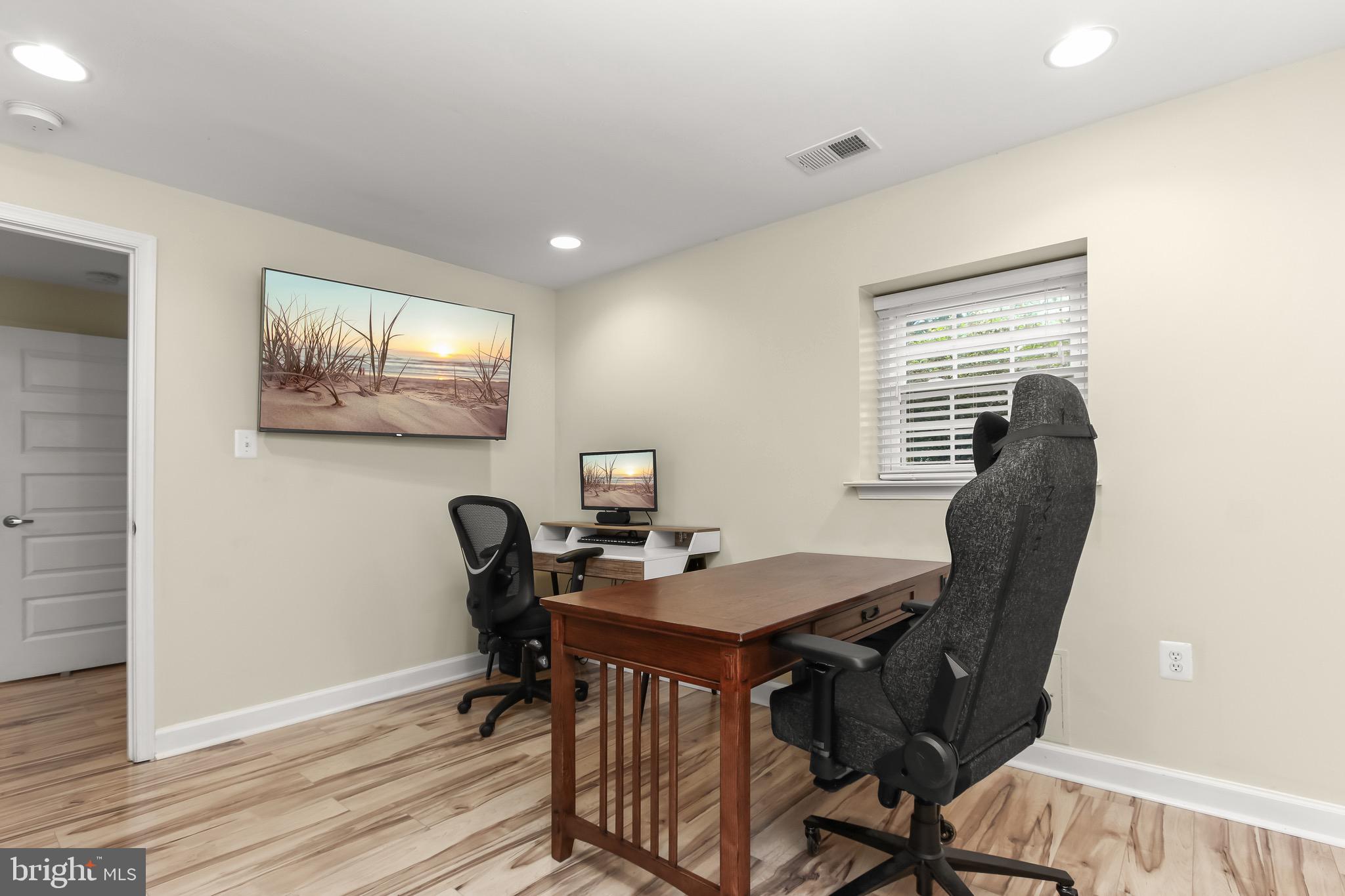 SWAN POINT - Residential