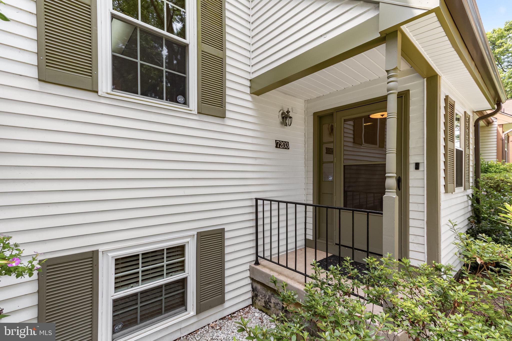 SWAN POINT - Residential