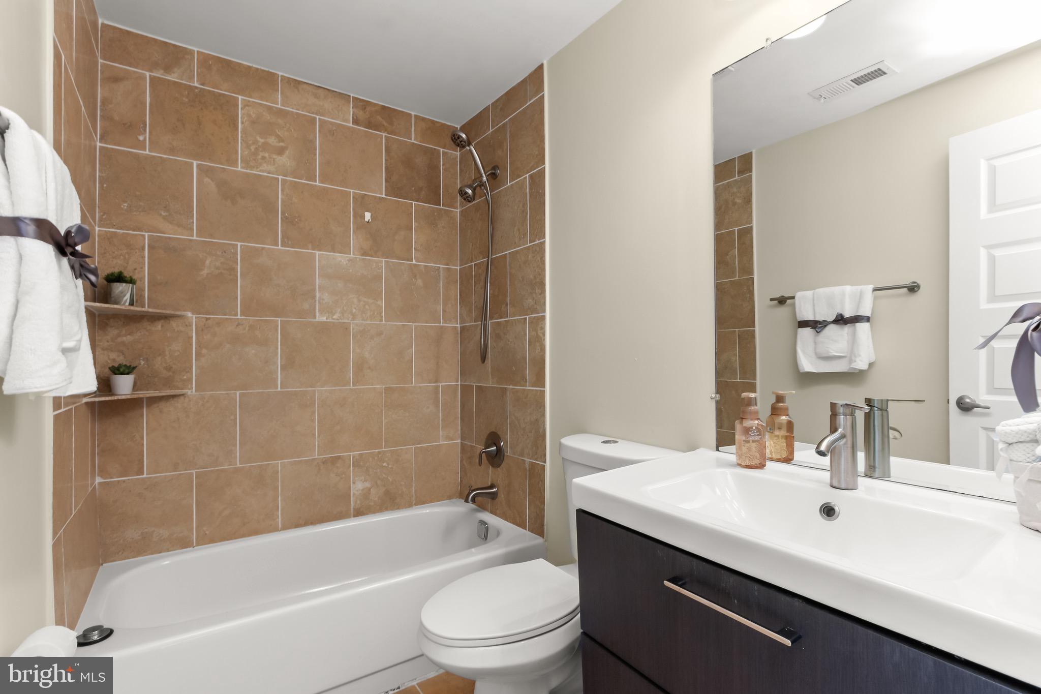 SWAN POINT - Residential