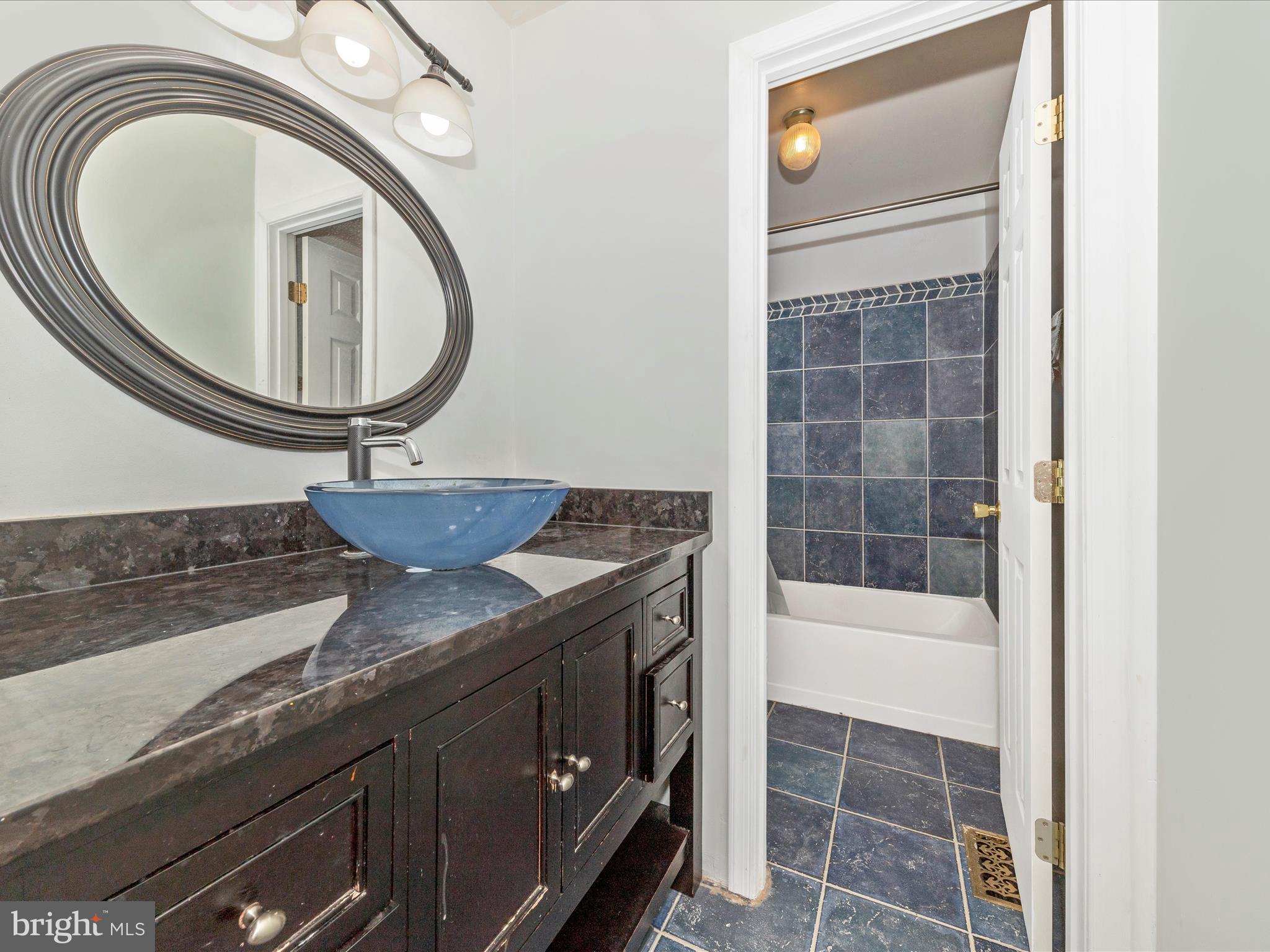 DORSEYS REGARD - Residential