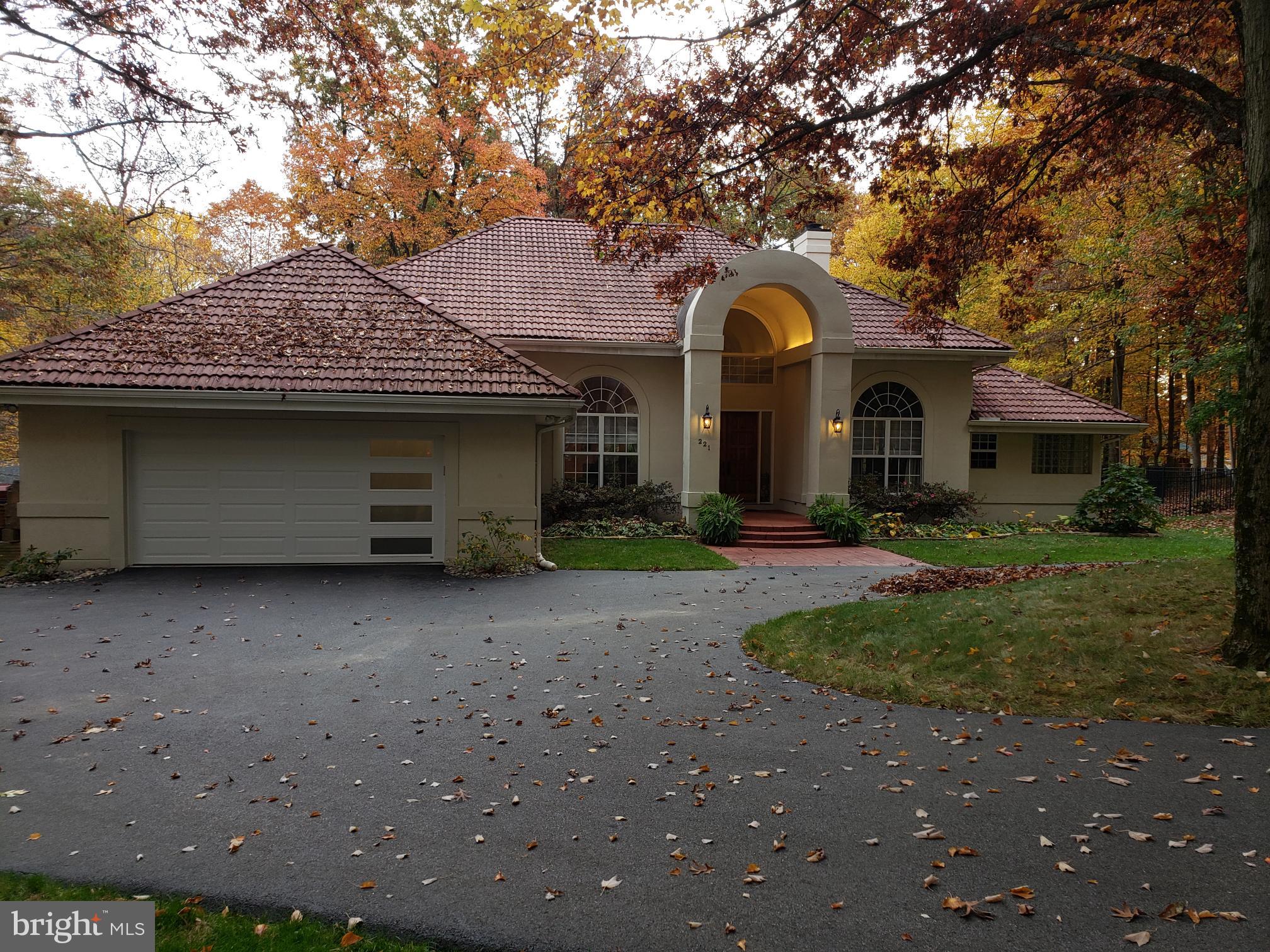 DELIGHT MEADOWS - Residential