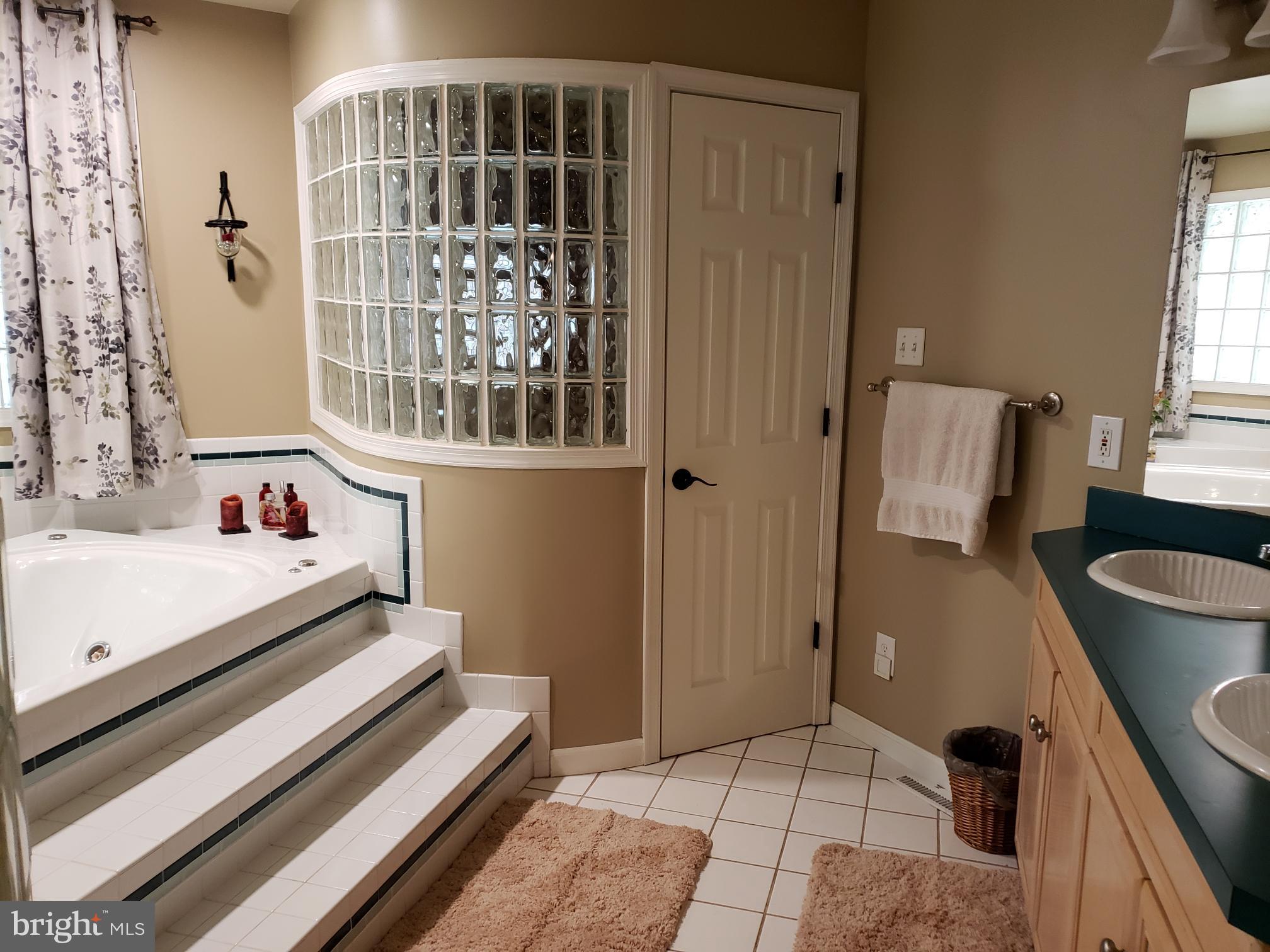 DELIGHT MEADOWS - Residential