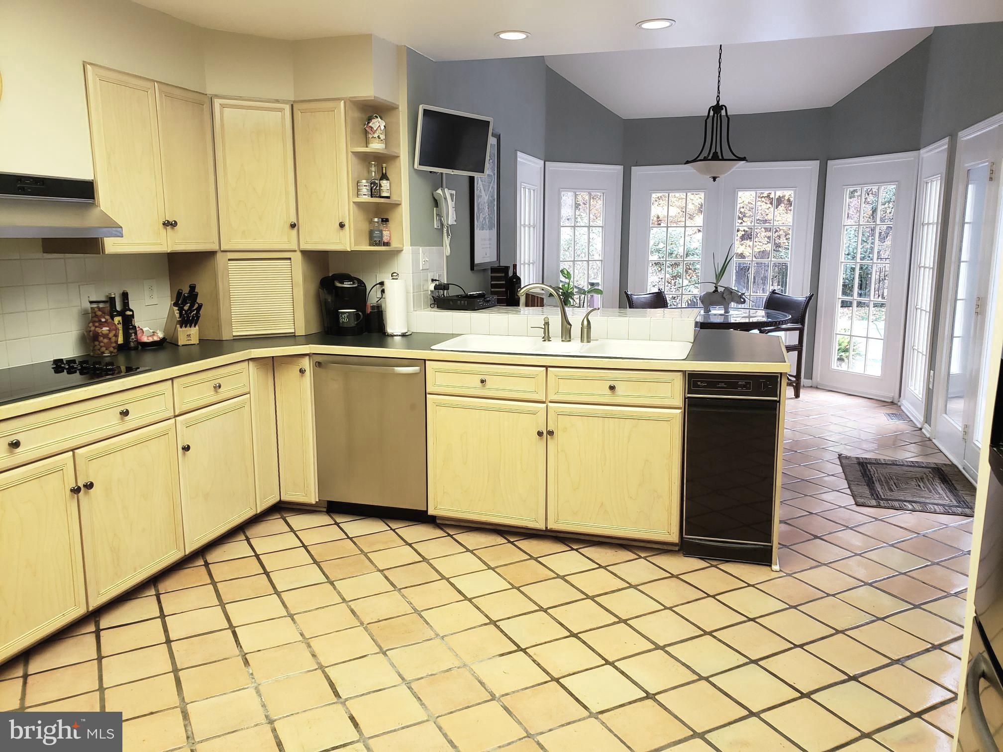 DELIGHT MEADOWS - Residential