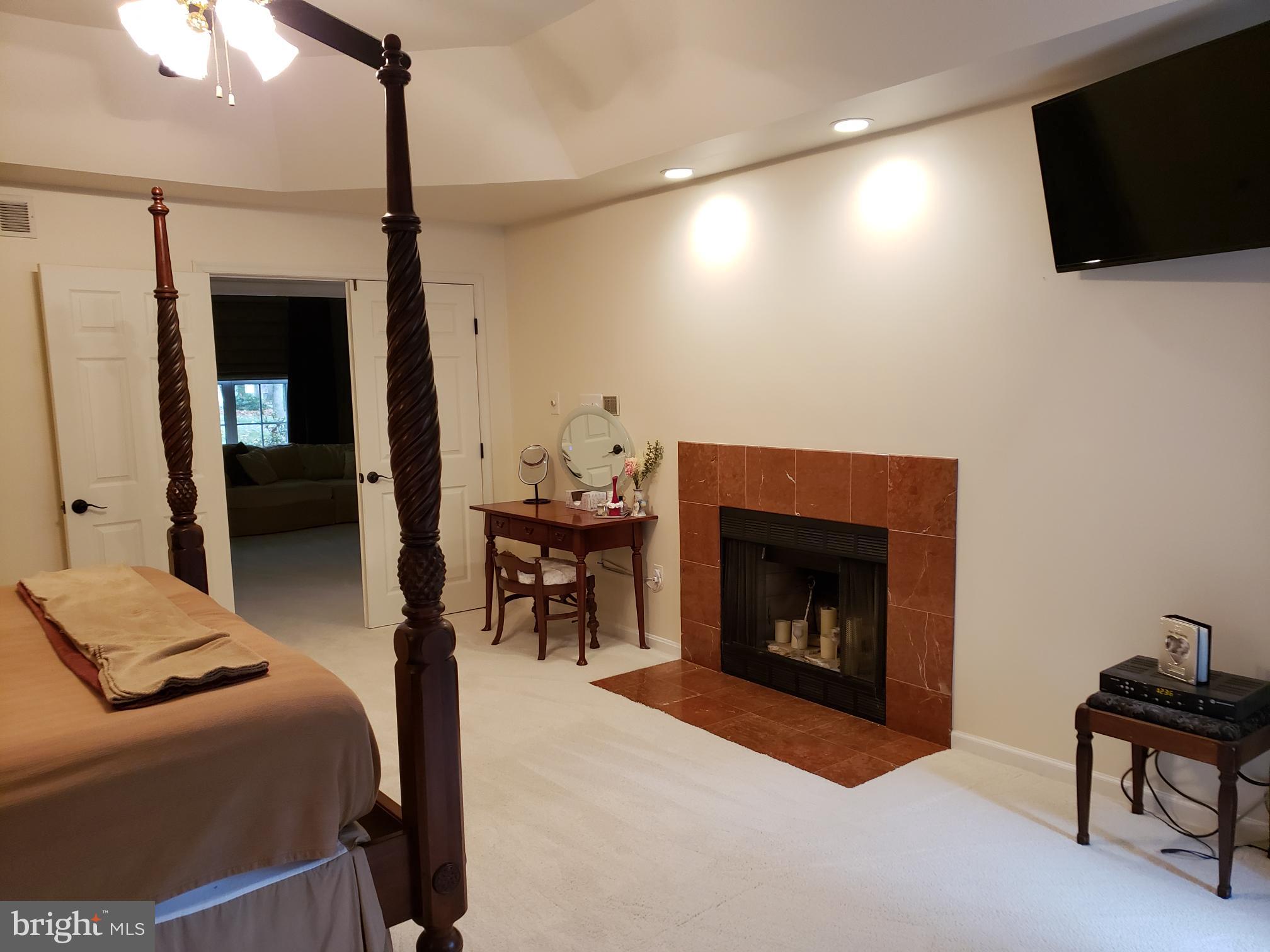 DELIGHT MEADOWS - Residential