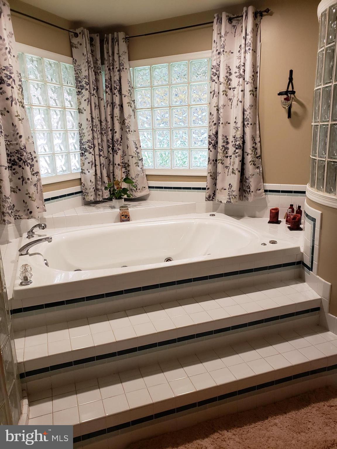 DELIGHT MEADOWS - Residential