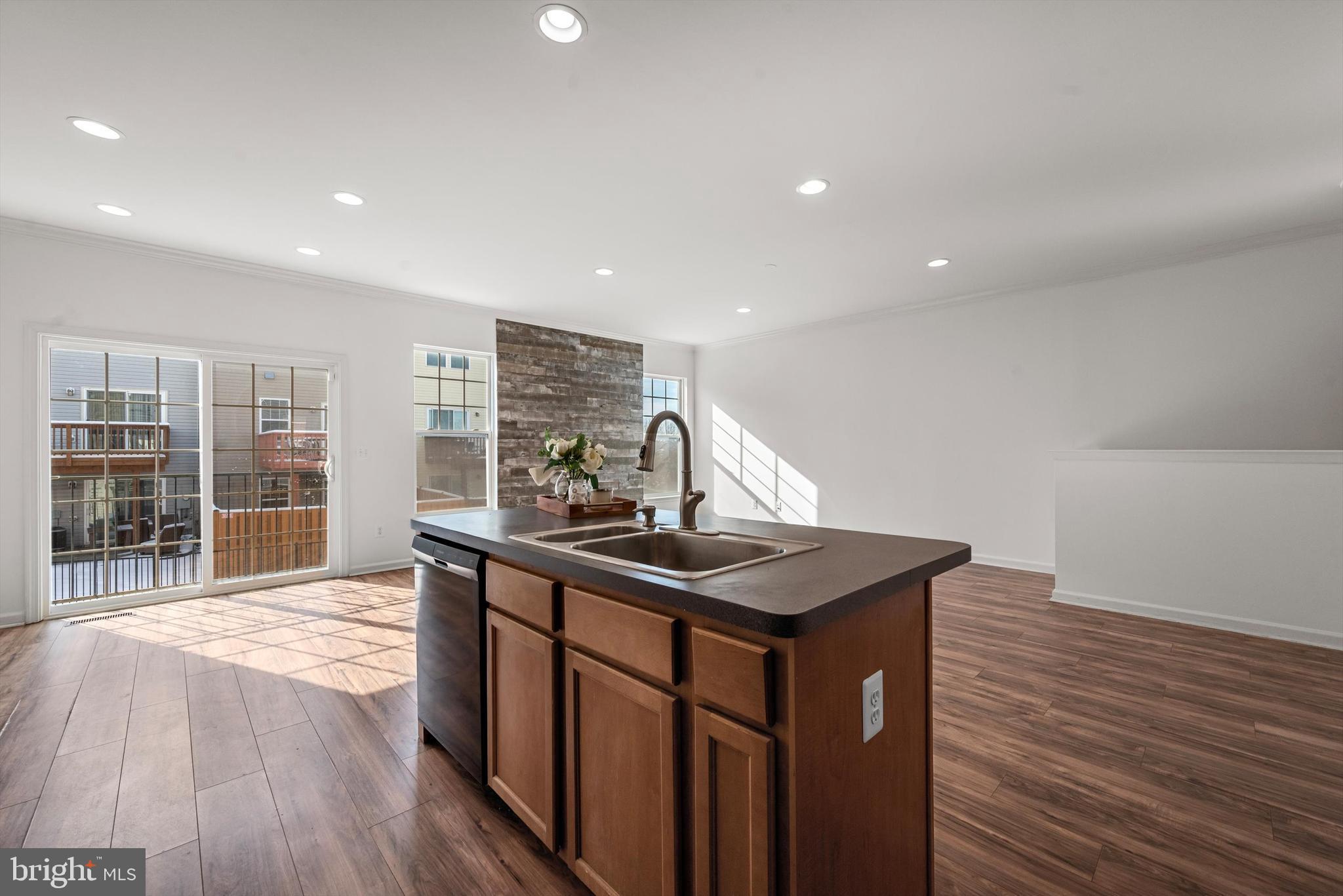 SNOWDEN BRIDGE - Residential