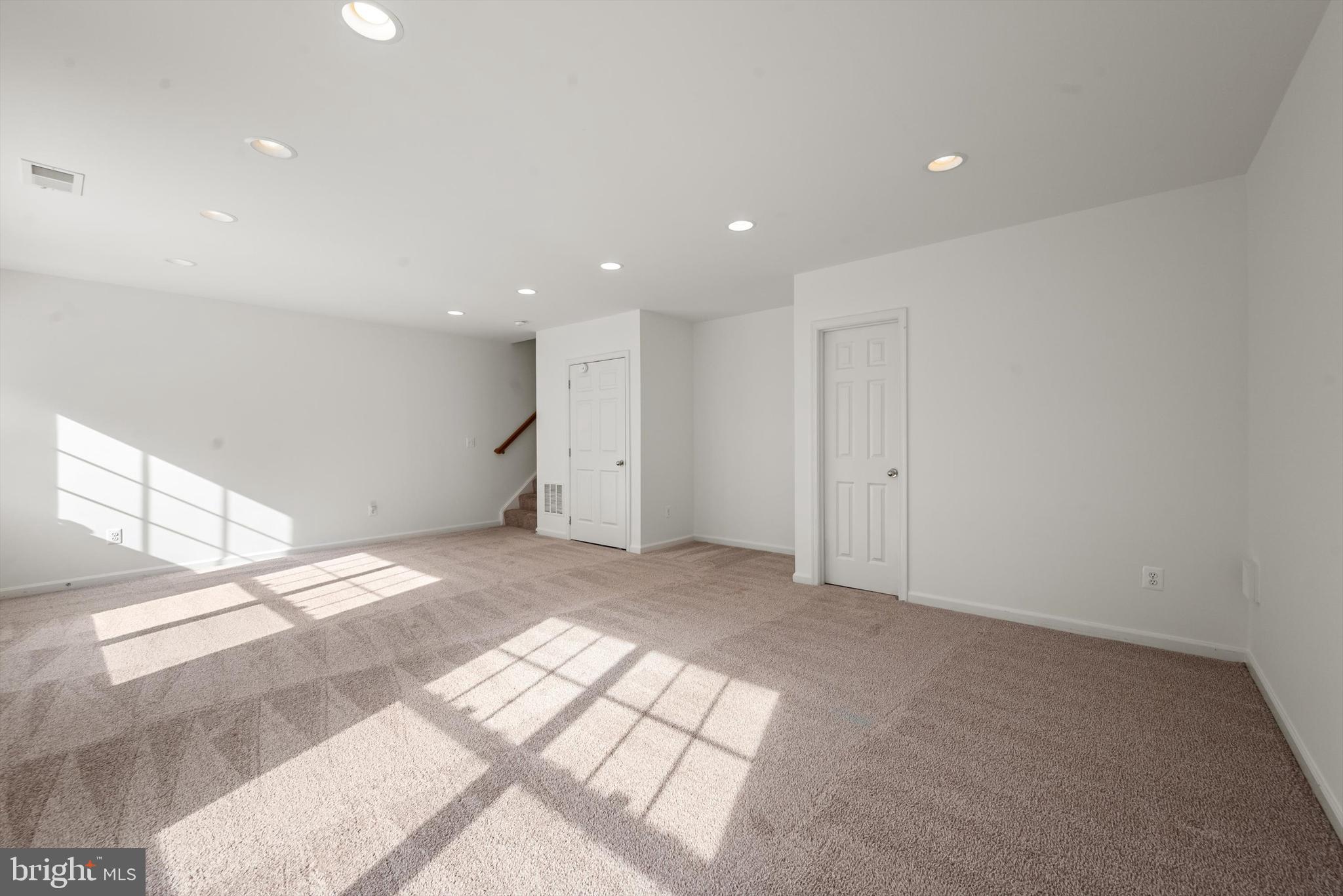 SNOWDEN BRIDGE - Residential