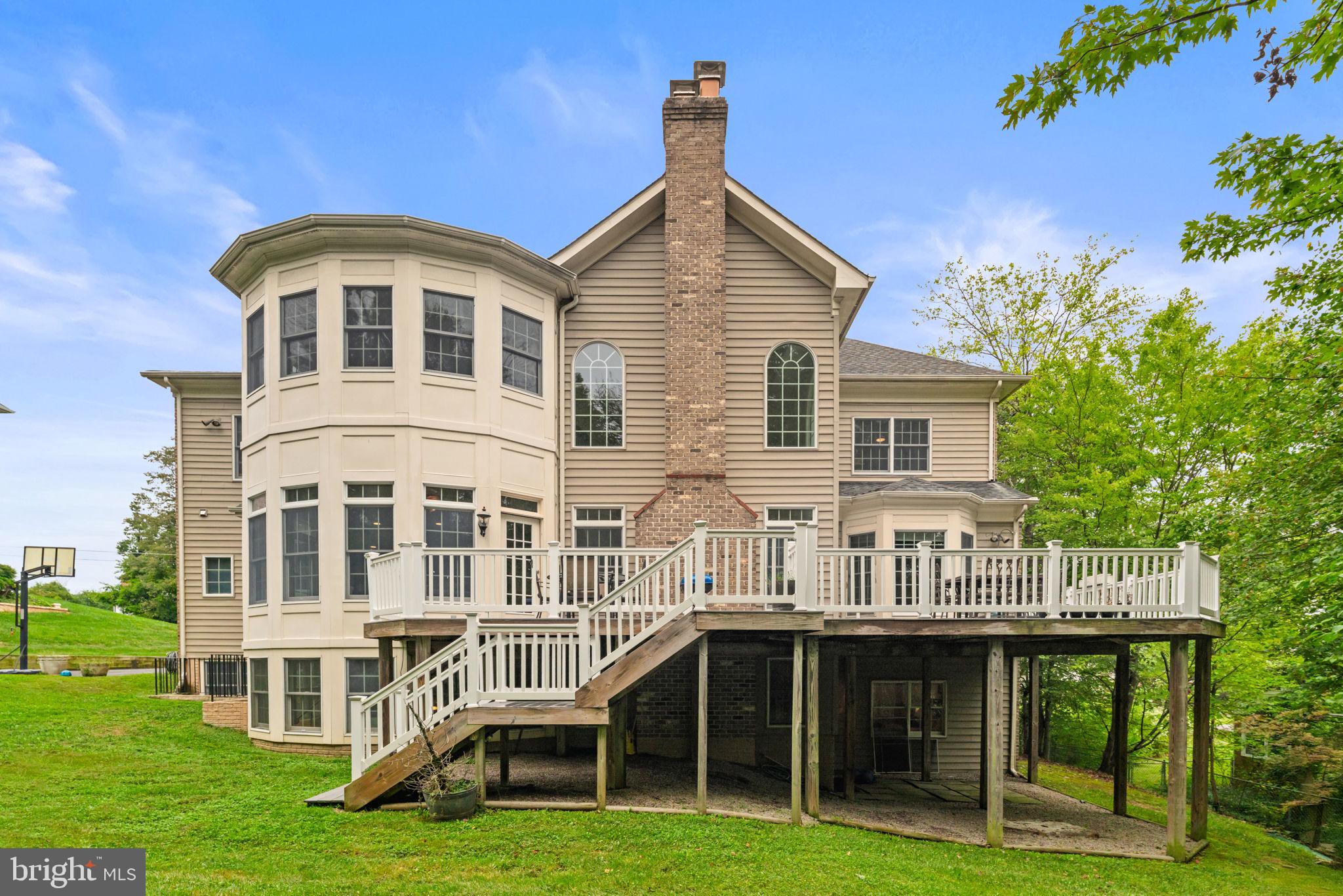 WILLOWRUN - Residential
