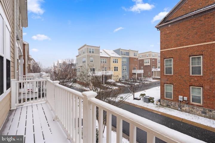 CROWN FARM - Residential Lease