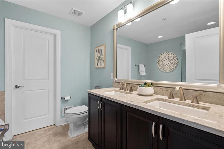 CROWN FARM - Residential Lease