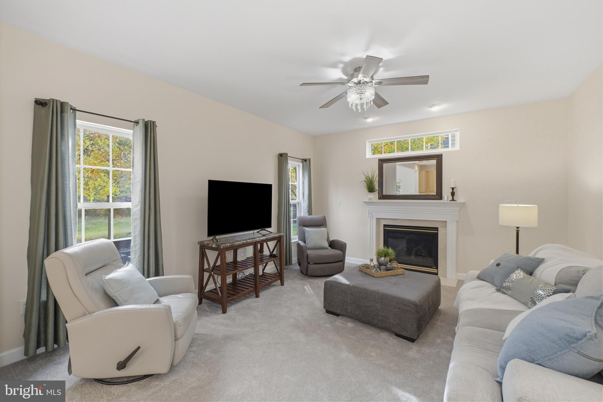 CYPRESS GLEN - Residential