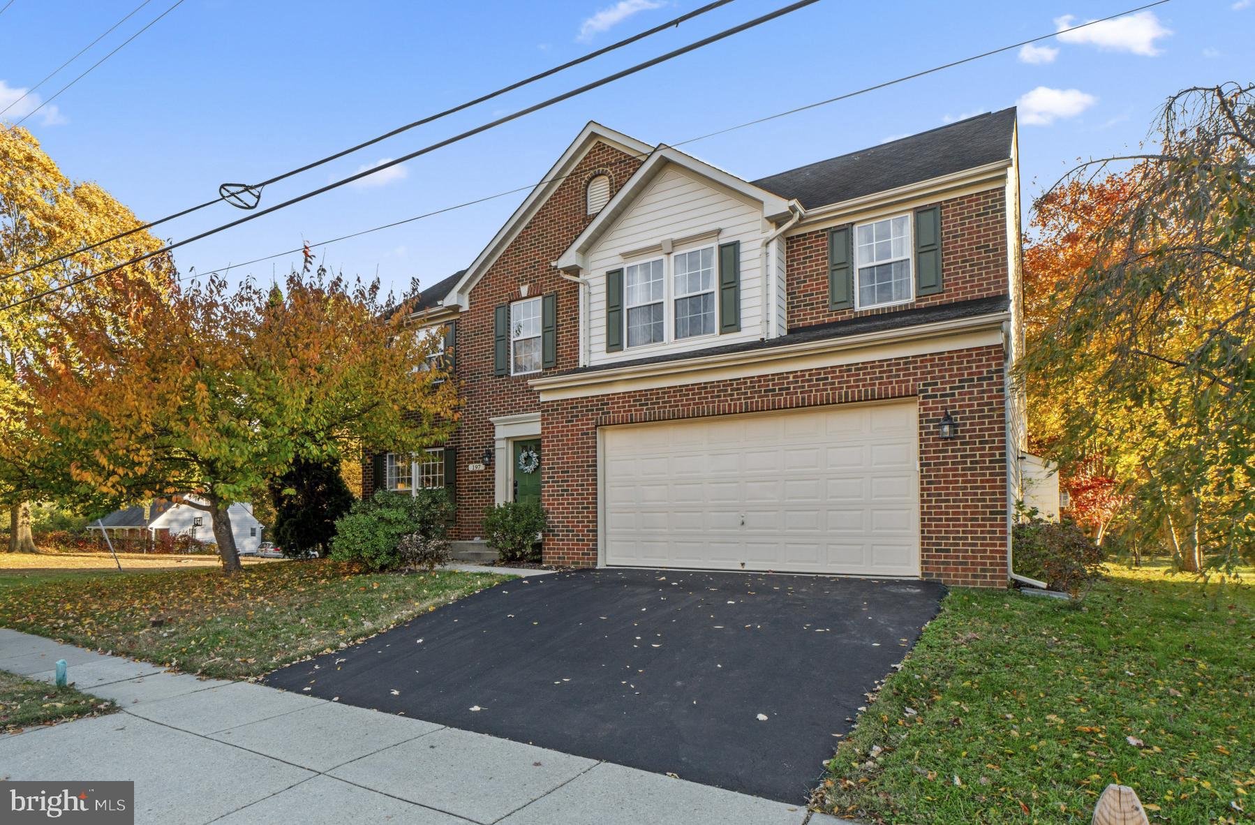 CYPRESS GLEN - Residential