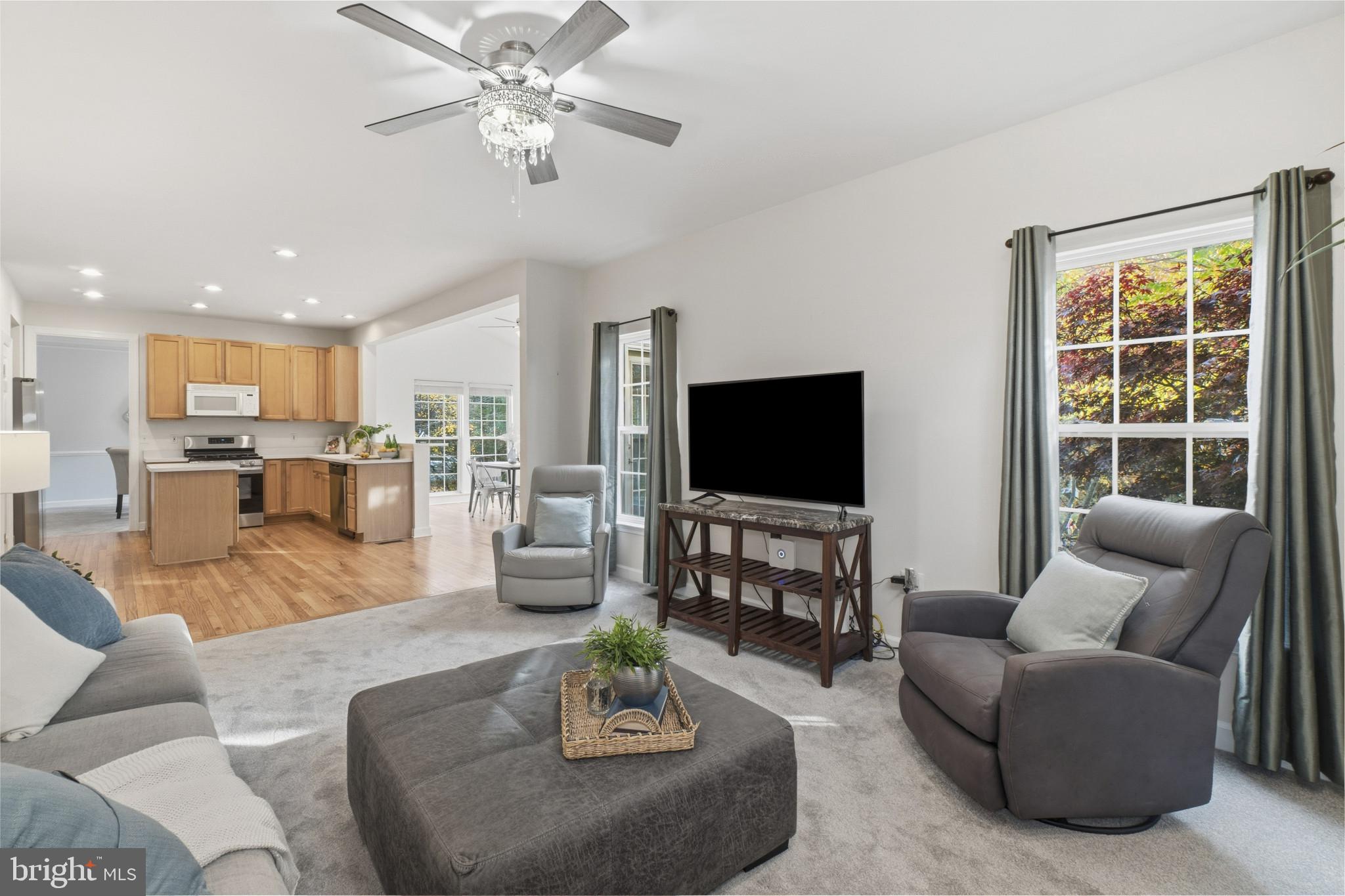 CYPRESS GLEN - Residential