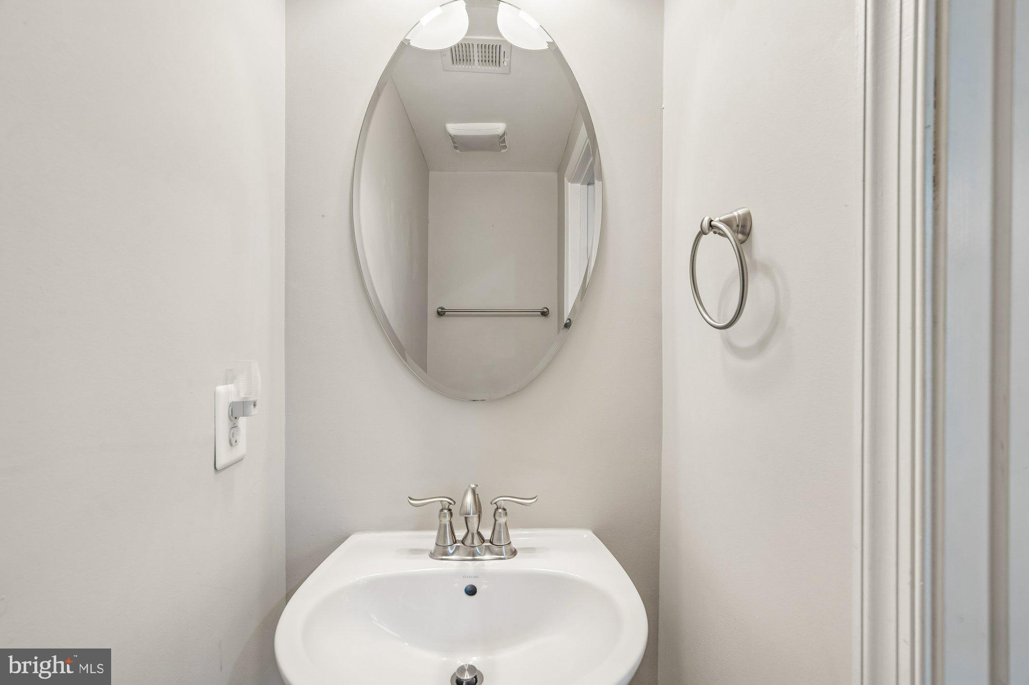 GREENBELT STATION - Residential