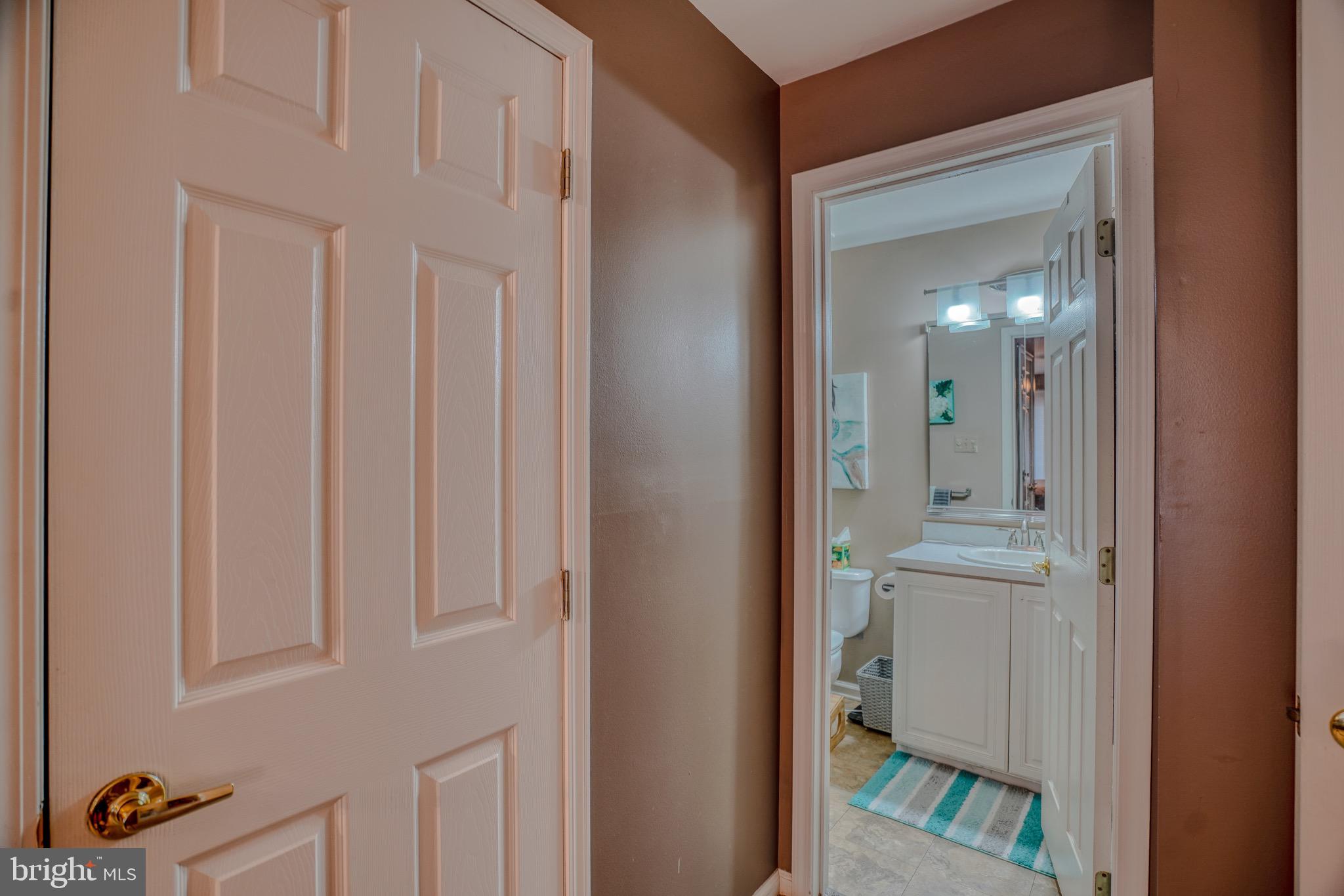 DRESHER WOODS - Residential