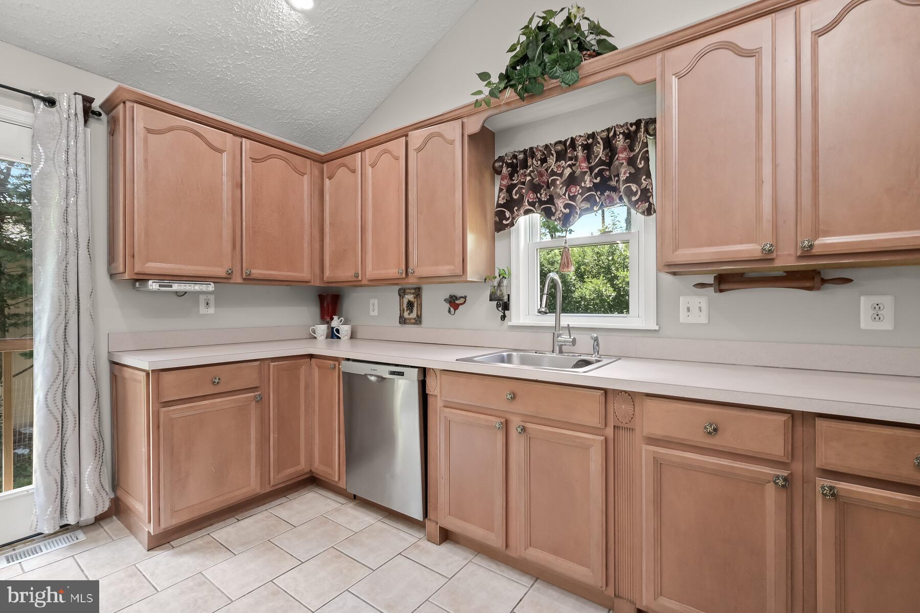 DOUGLAS PARK - Residential