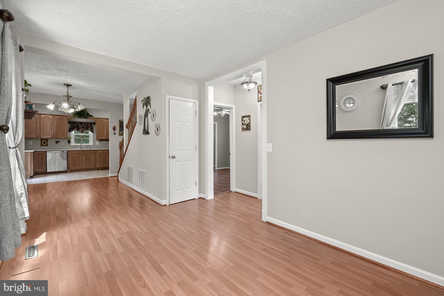 DOUGLAS PARK - Residential