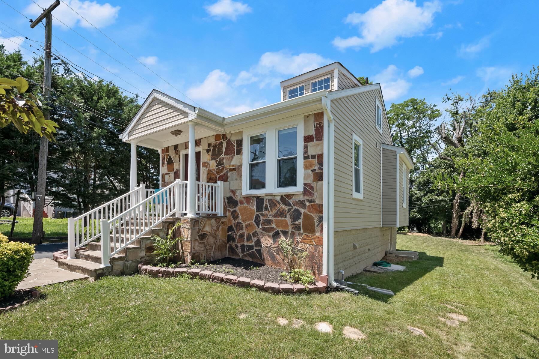 DOUGLAS PARK - Residential