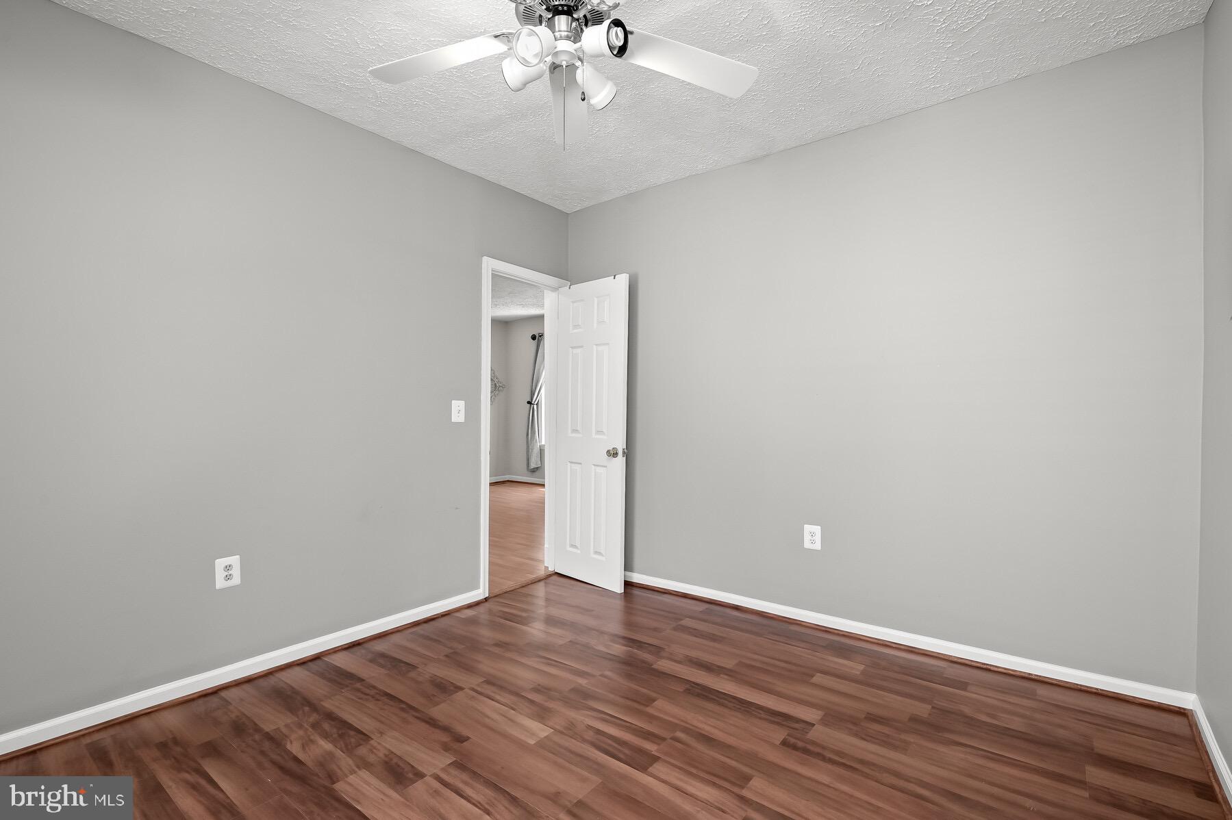 DOUGLAS PARK - Residential