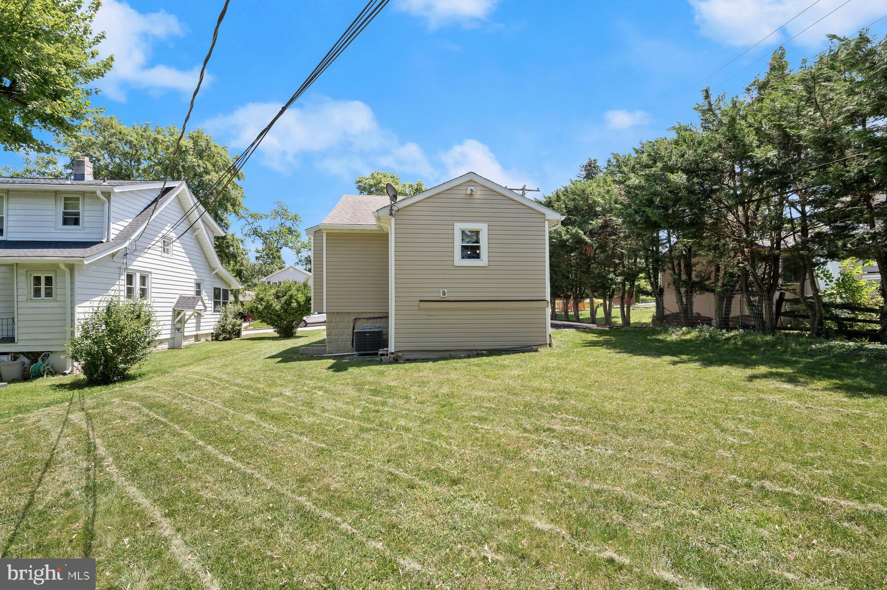 DOUGLAS PARK - Residential