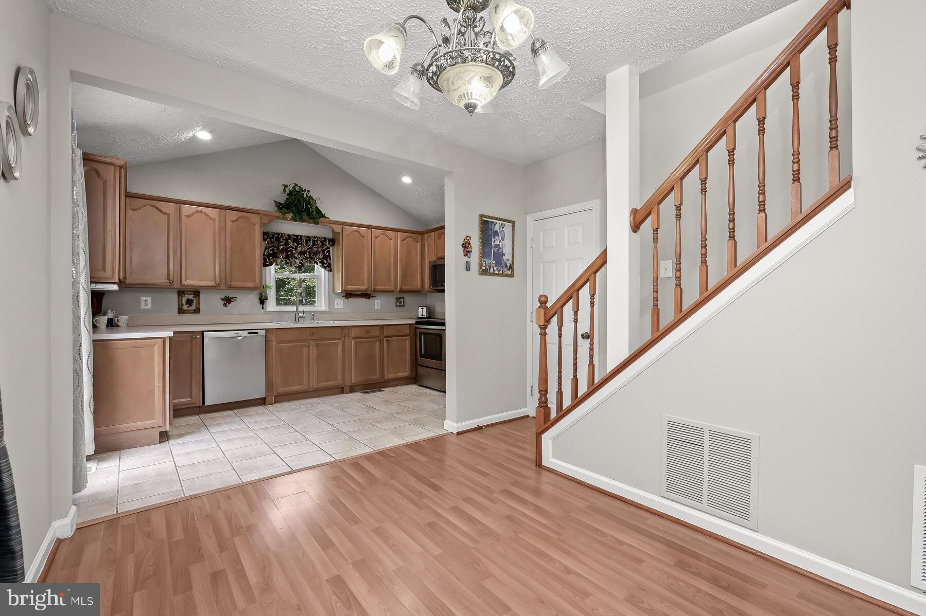 DOUGLAS PARK - Residential