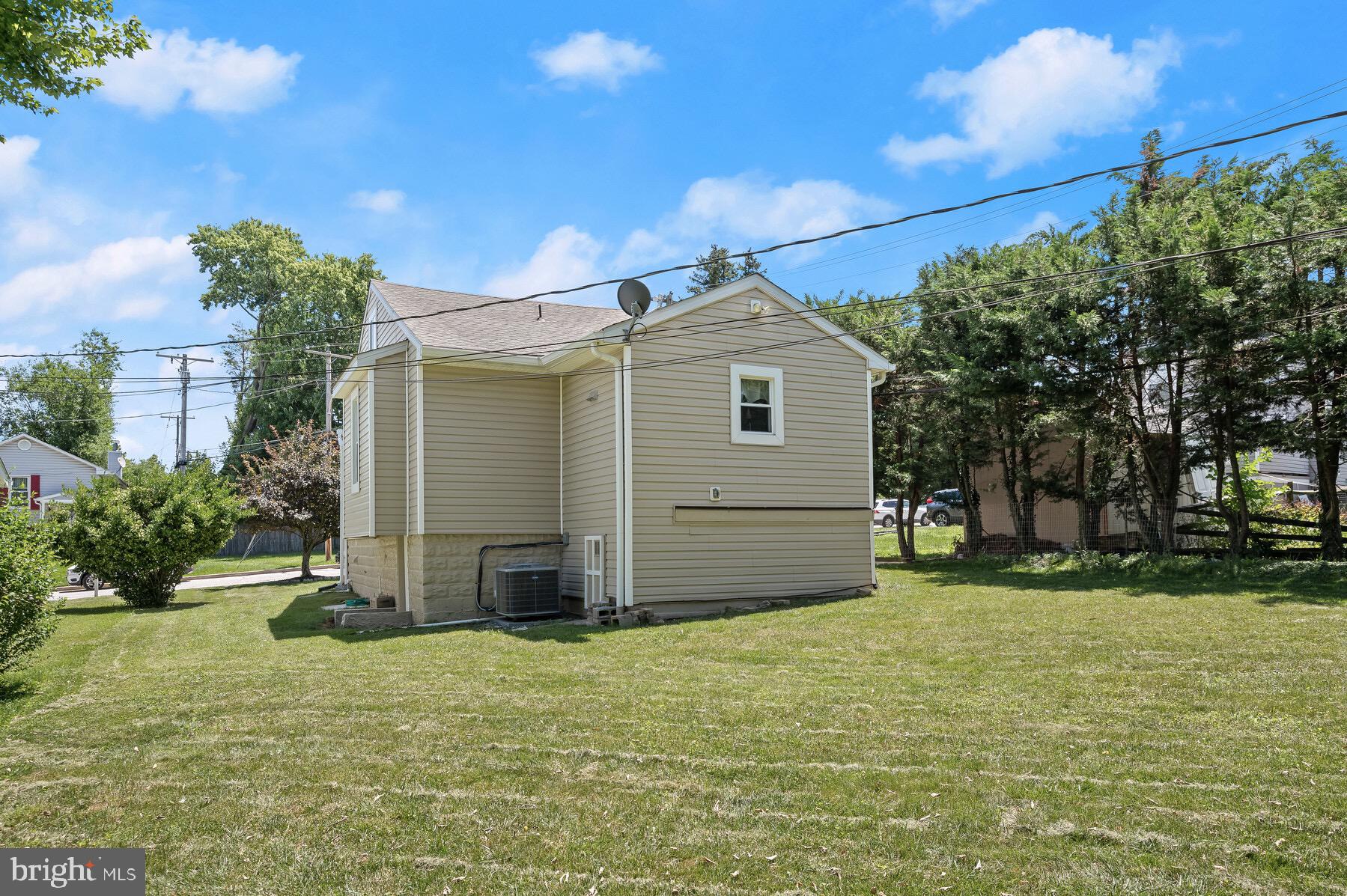 DOUGLAS PARK - Residential