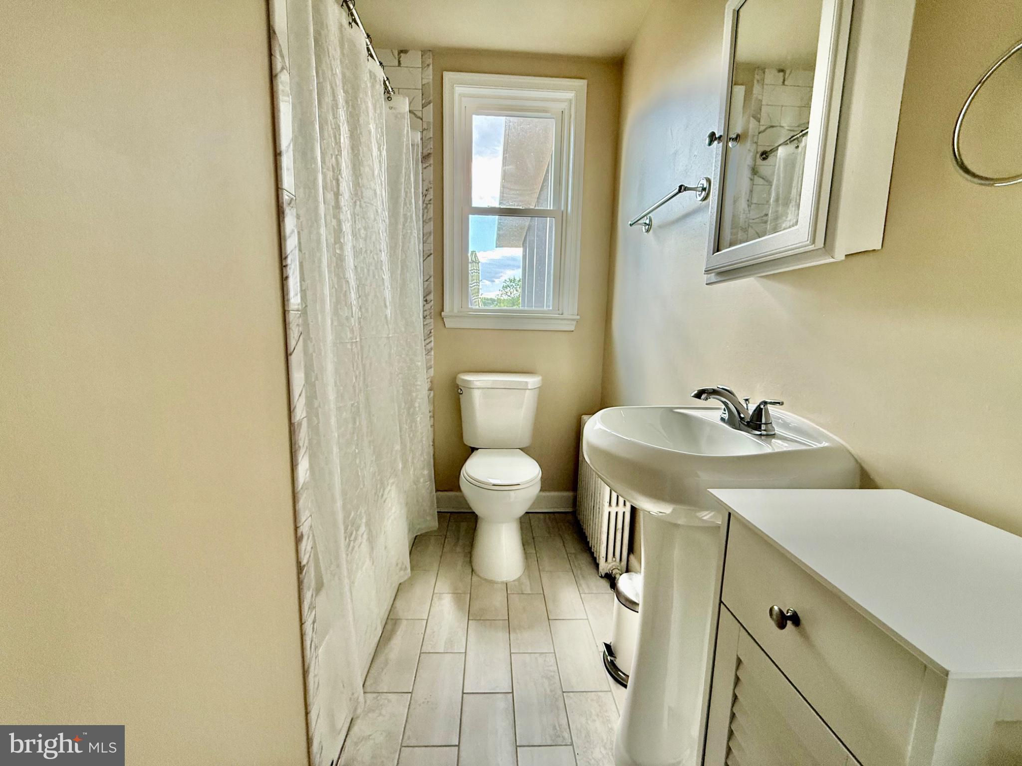 MOUNT RAINIER - Residential