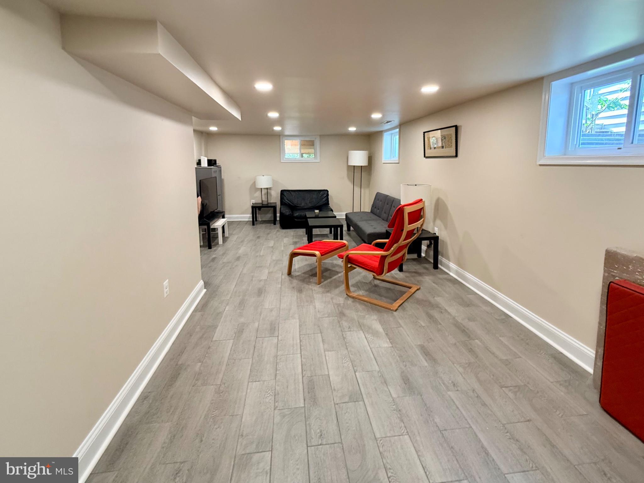 MOUNT RAINIER - Residential