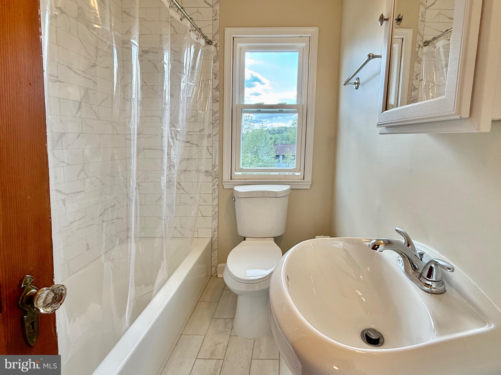 MOUNT RAINIER - Residential
