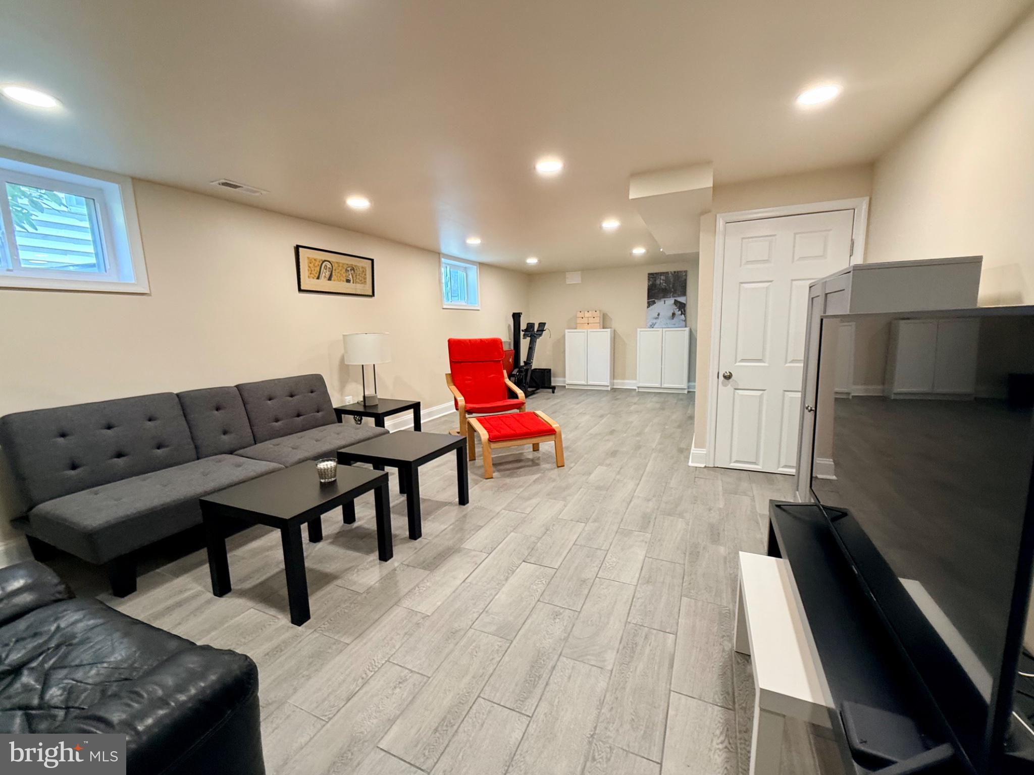 MOUNT RAINIER - Residential
