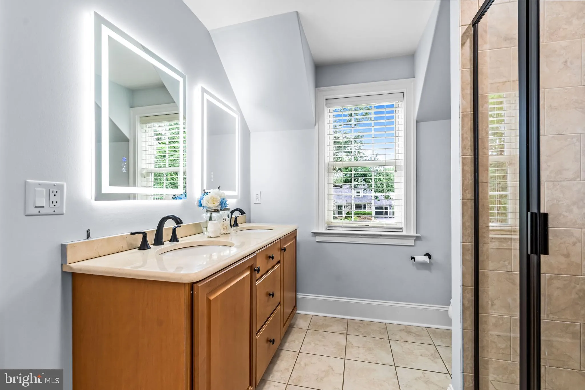 Wayne, Pennsylvania 19087, United States, 5 Bedrooms Bedrooms, ,5 BathroomsBathrooms,Residential,Coming Soon,172263