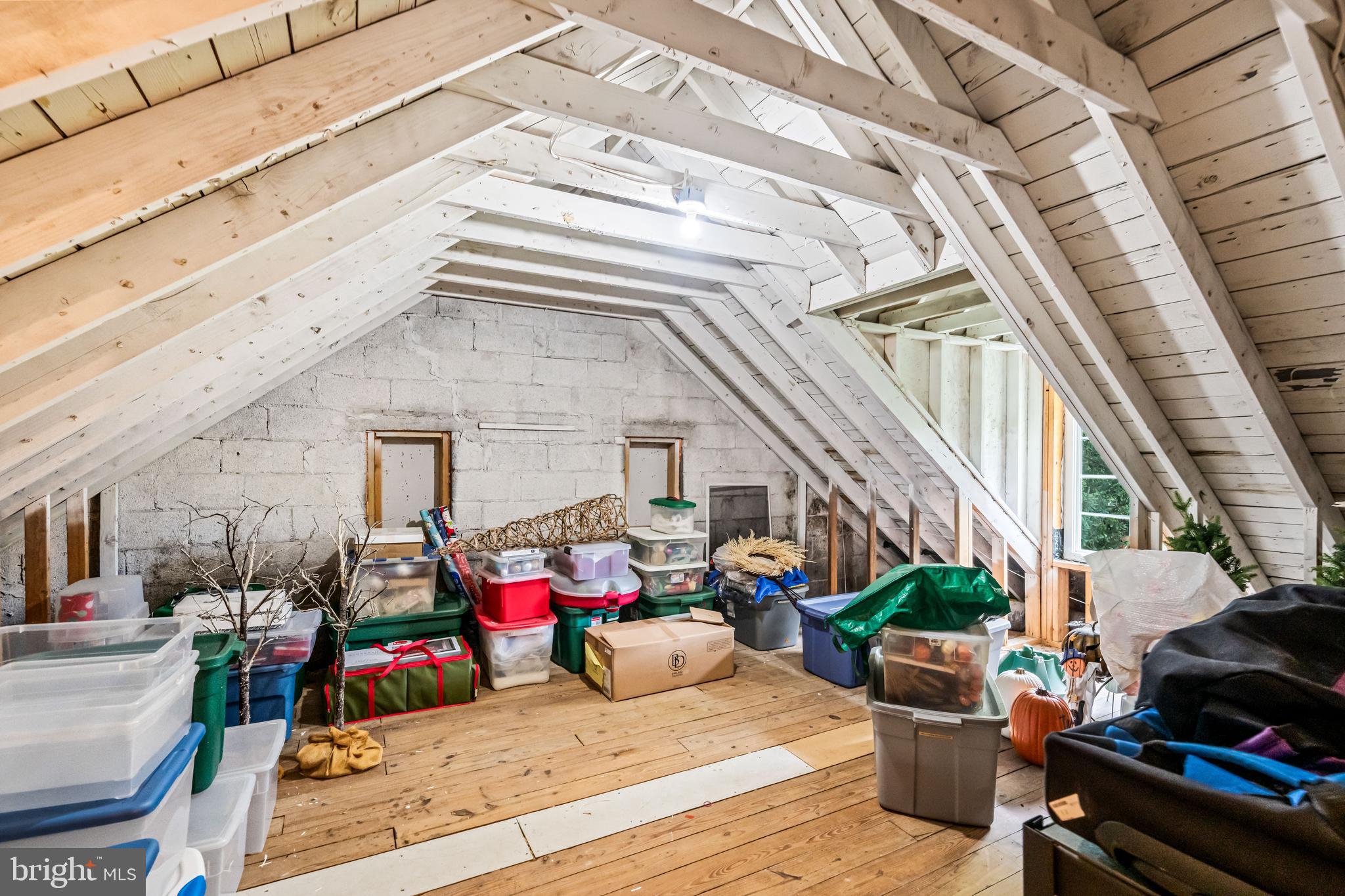 DEEPDALE - Residential