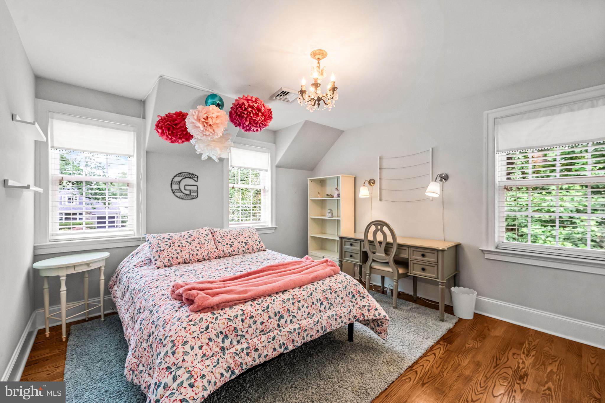 DEEPDALE - Residential