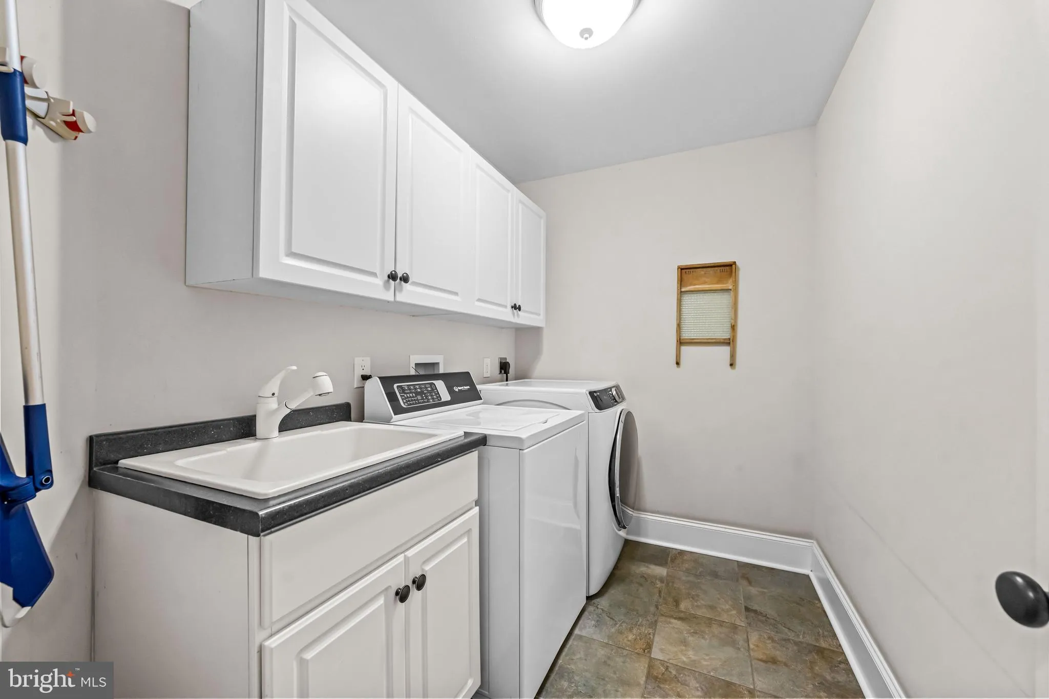 Wayne, Pennsylvania 19087, United States, 5 Bedrooms Bedrooms, ,5 BathroomsBathrooms,Residential,Coming Soon,172263