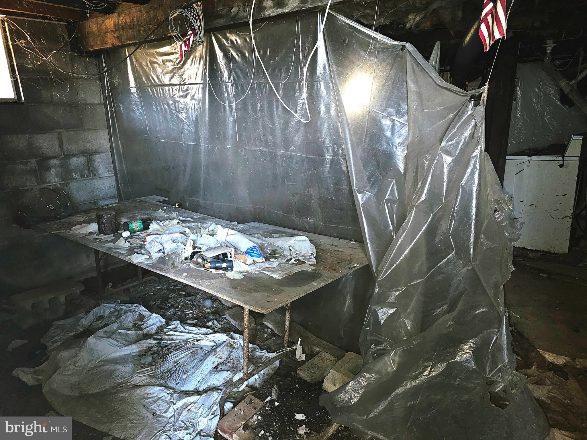 SOUTH END - Residential