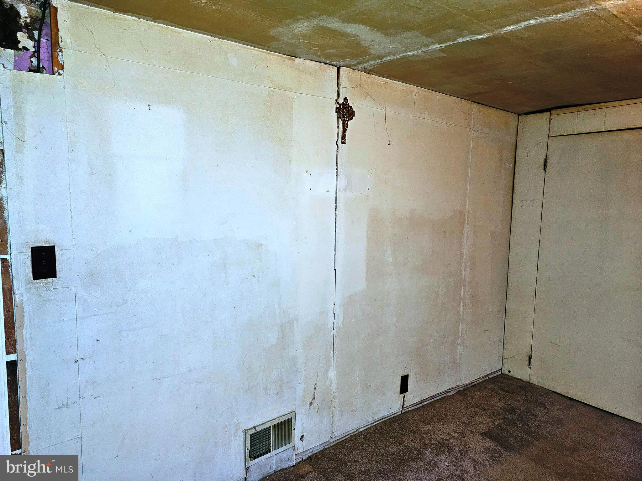 SOUTH END - Residential