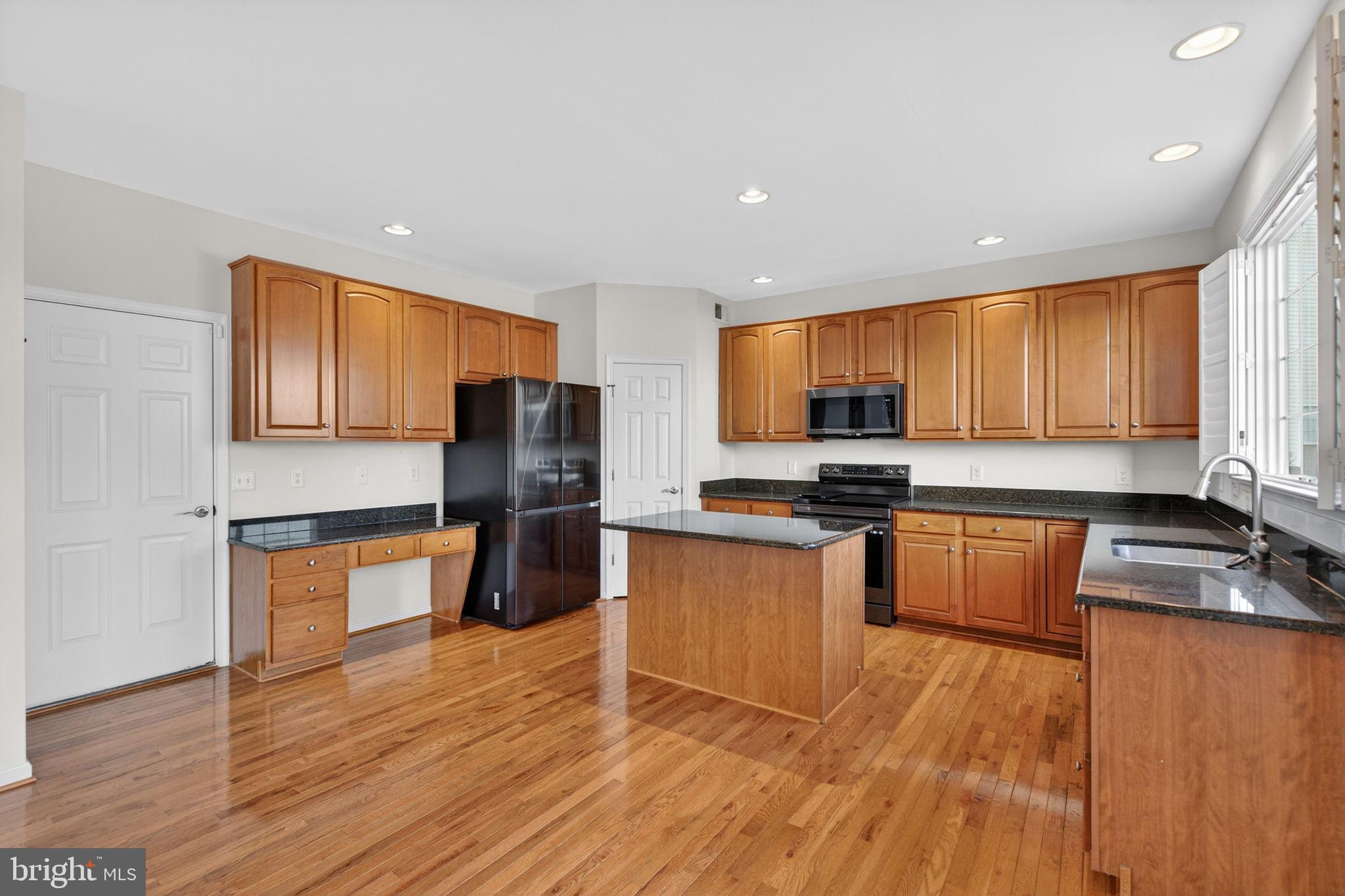 CEDAR BROOKE - Residential