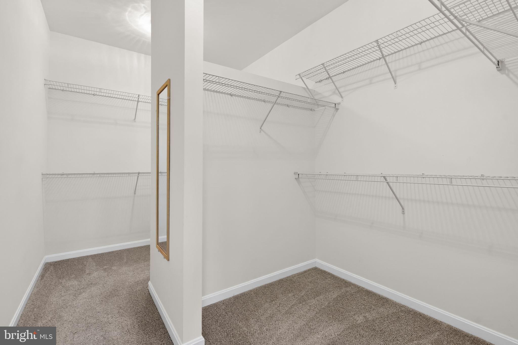 CEDAR BROOKE - Residential